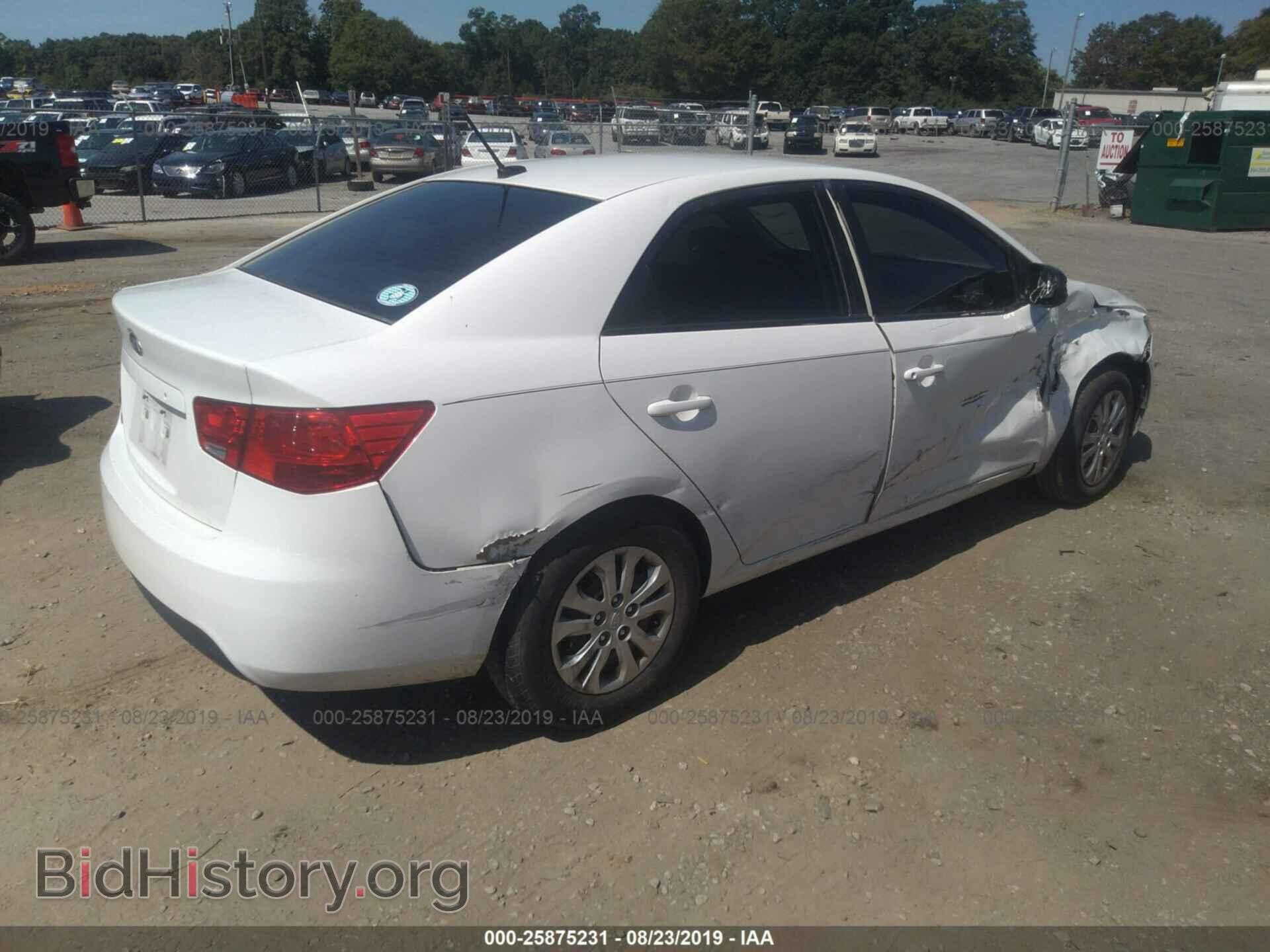 2011 KIA FORTE - VIN: KNAFT4A20B5351776 - Фото 4