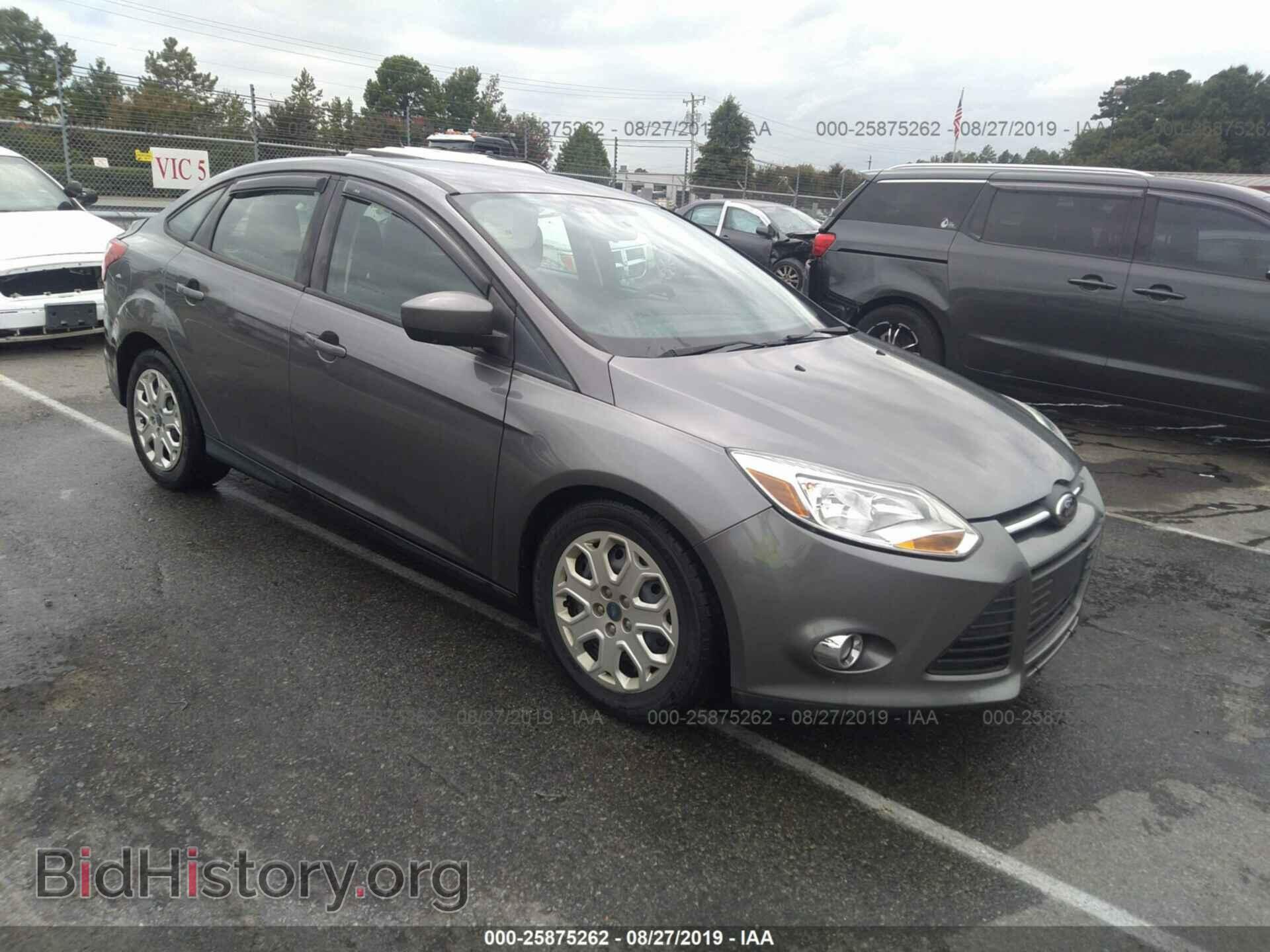 Photo 1FAHP3F20CL131835 - FORD FOCUS 2012
