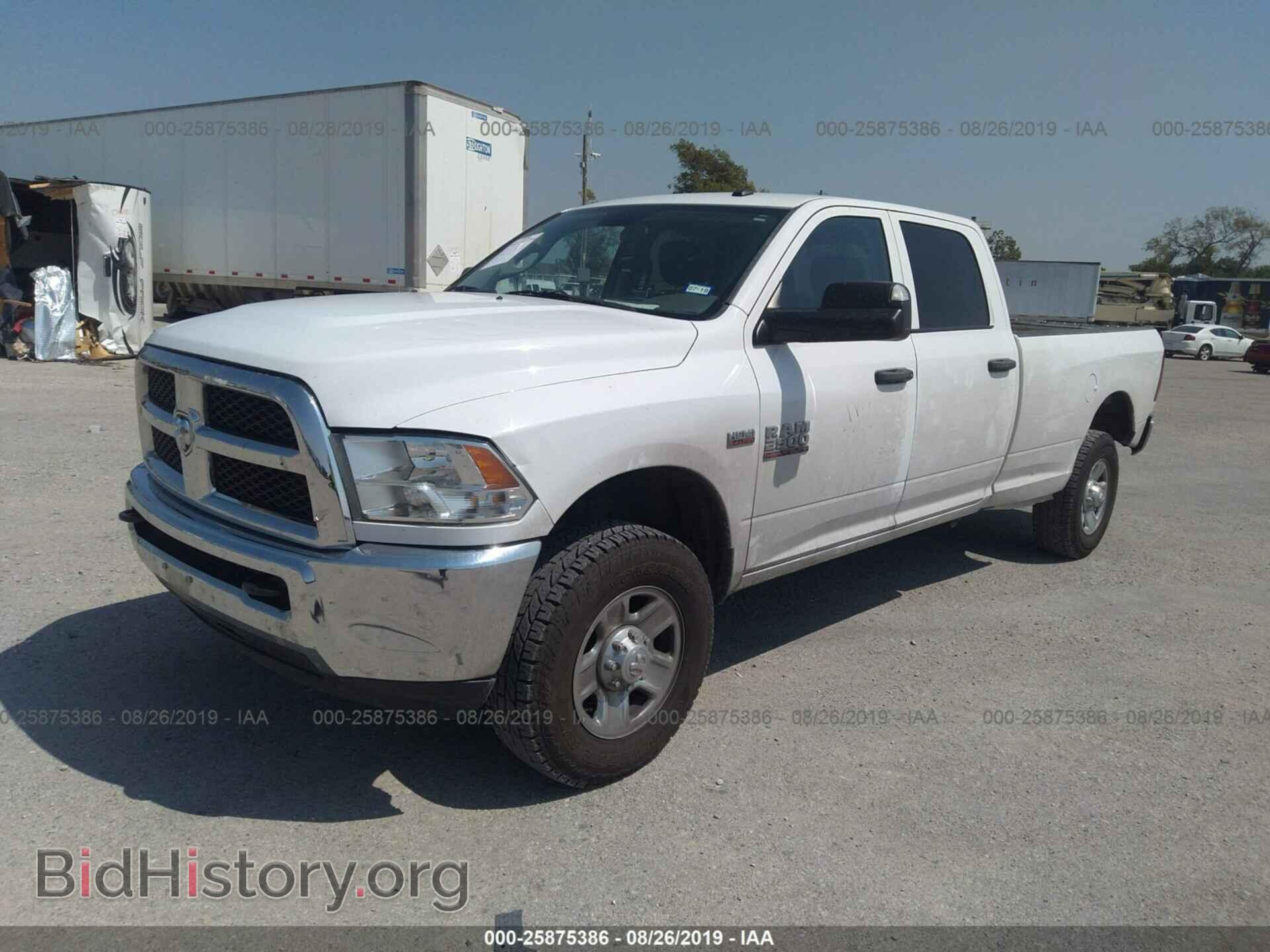 2015 RAM 2500 - VIN: 3C6UR5HJ4FG668249 - Photo 2