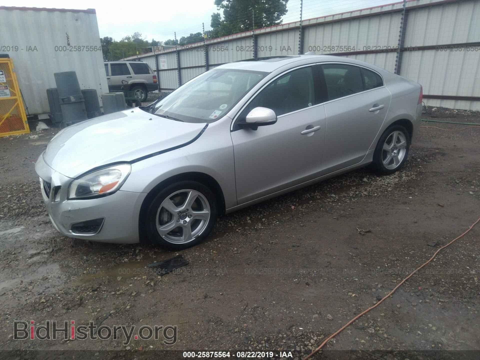 2012 VOLVO S60 - VIN: YV1622FS4C2054932 - Фото 2