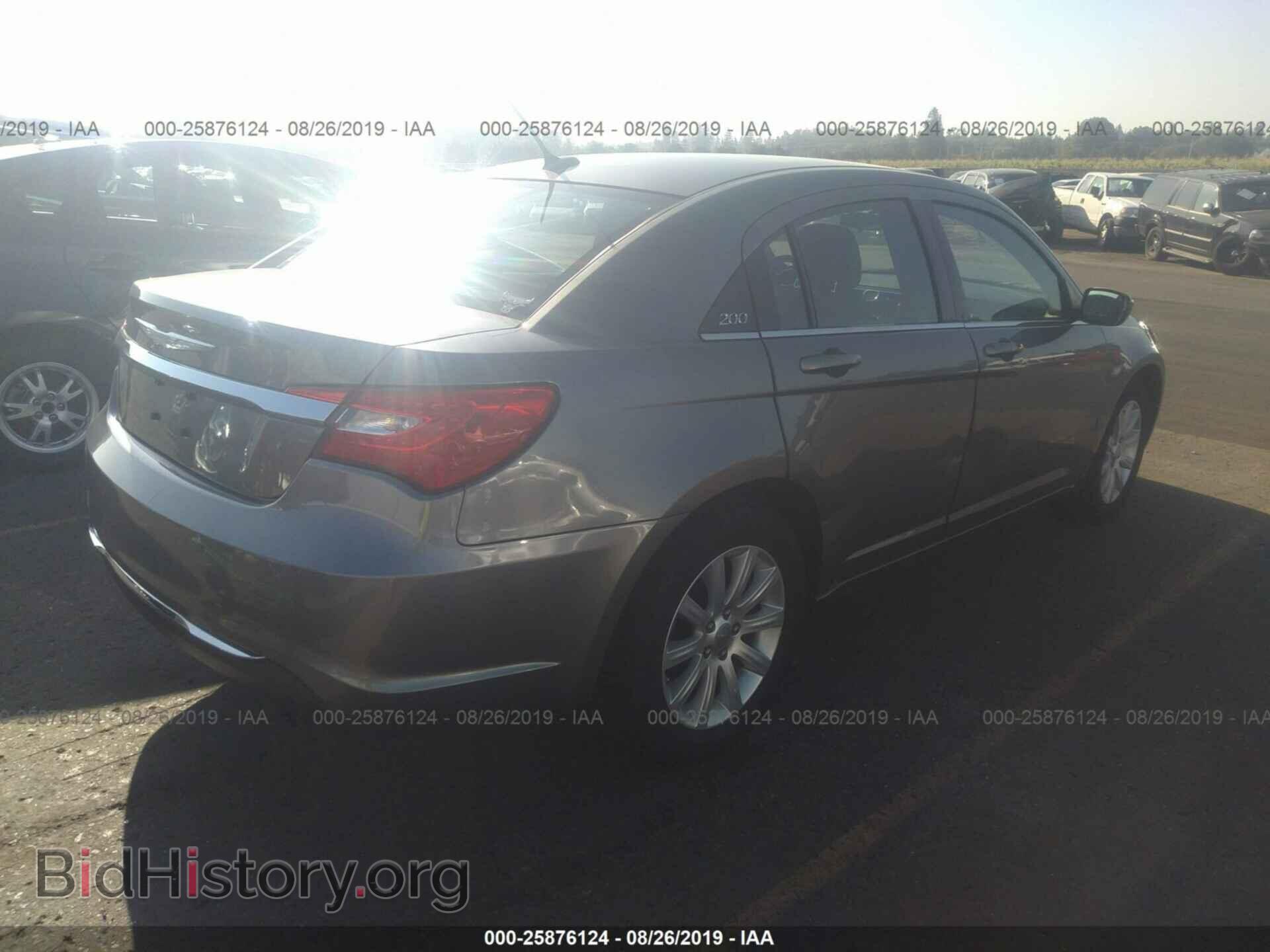 2013 CHRYSLER 200 - VIN: 1C3CCBBB5DN695717 - Photo 4