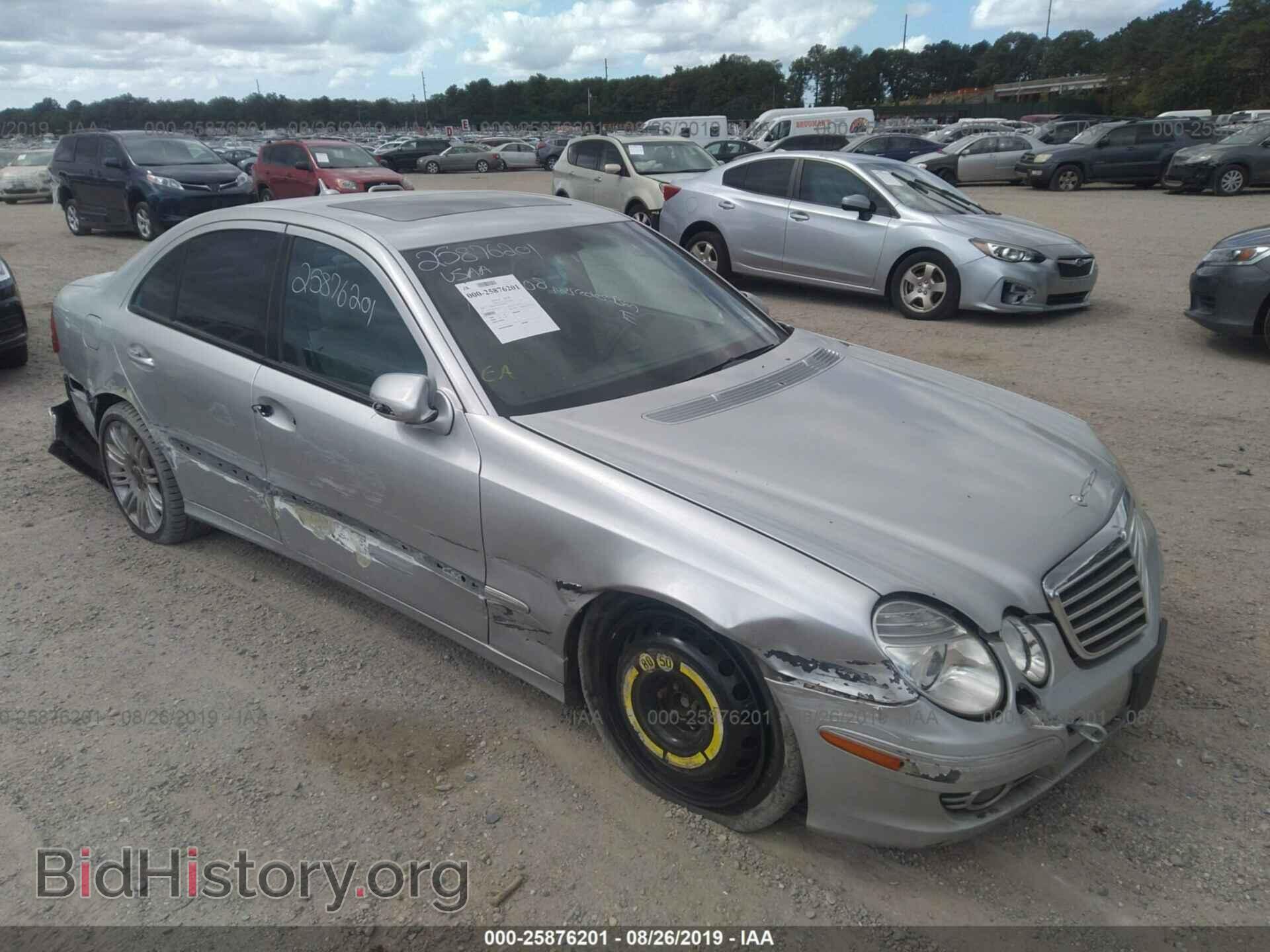 Photo WDBUF90X58B196825 - MERCEDES-BENZ E 2008