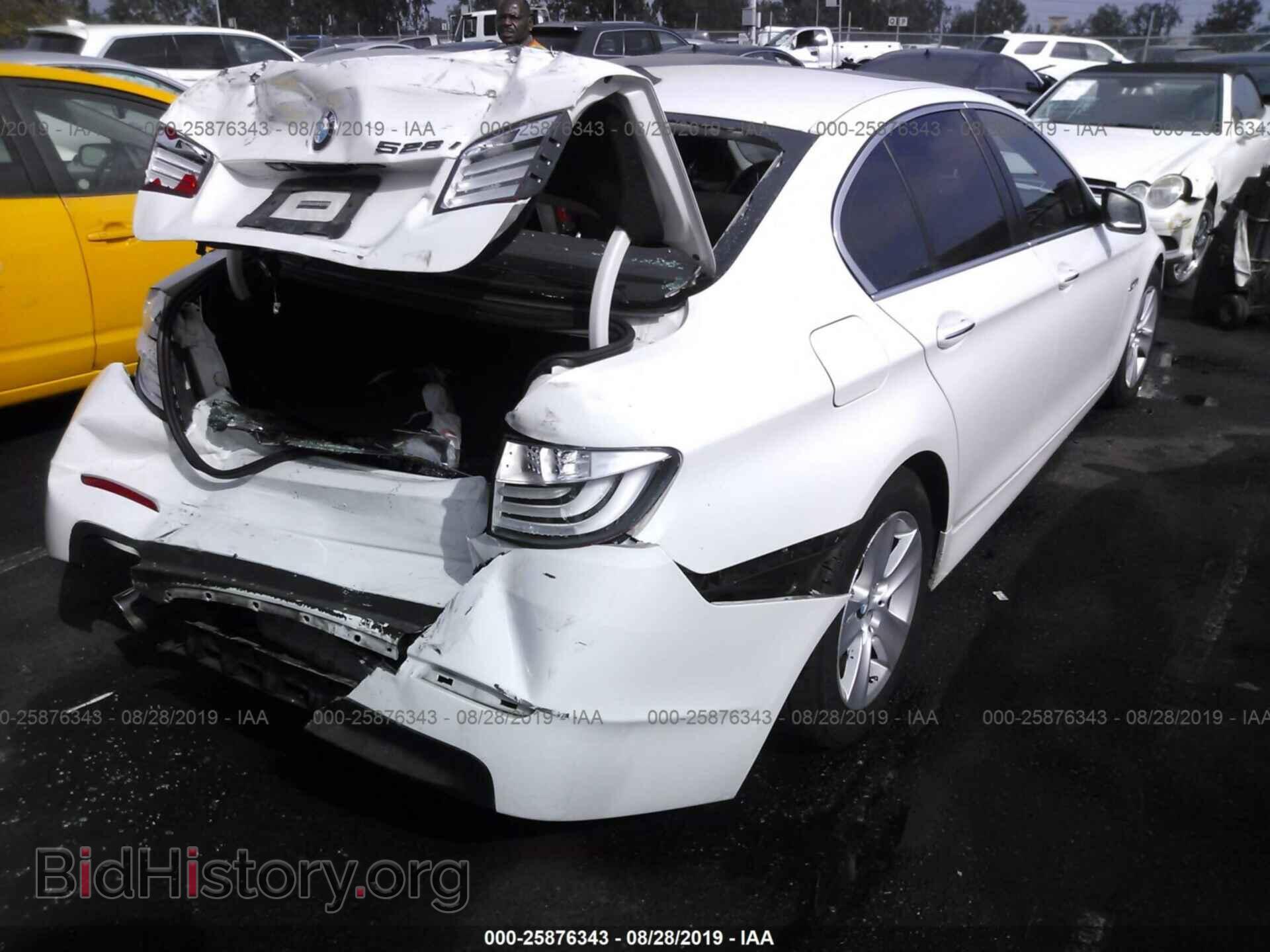 2011 BMW 528 - VIN: WBAFR1C55BC737626 - Фото 4
