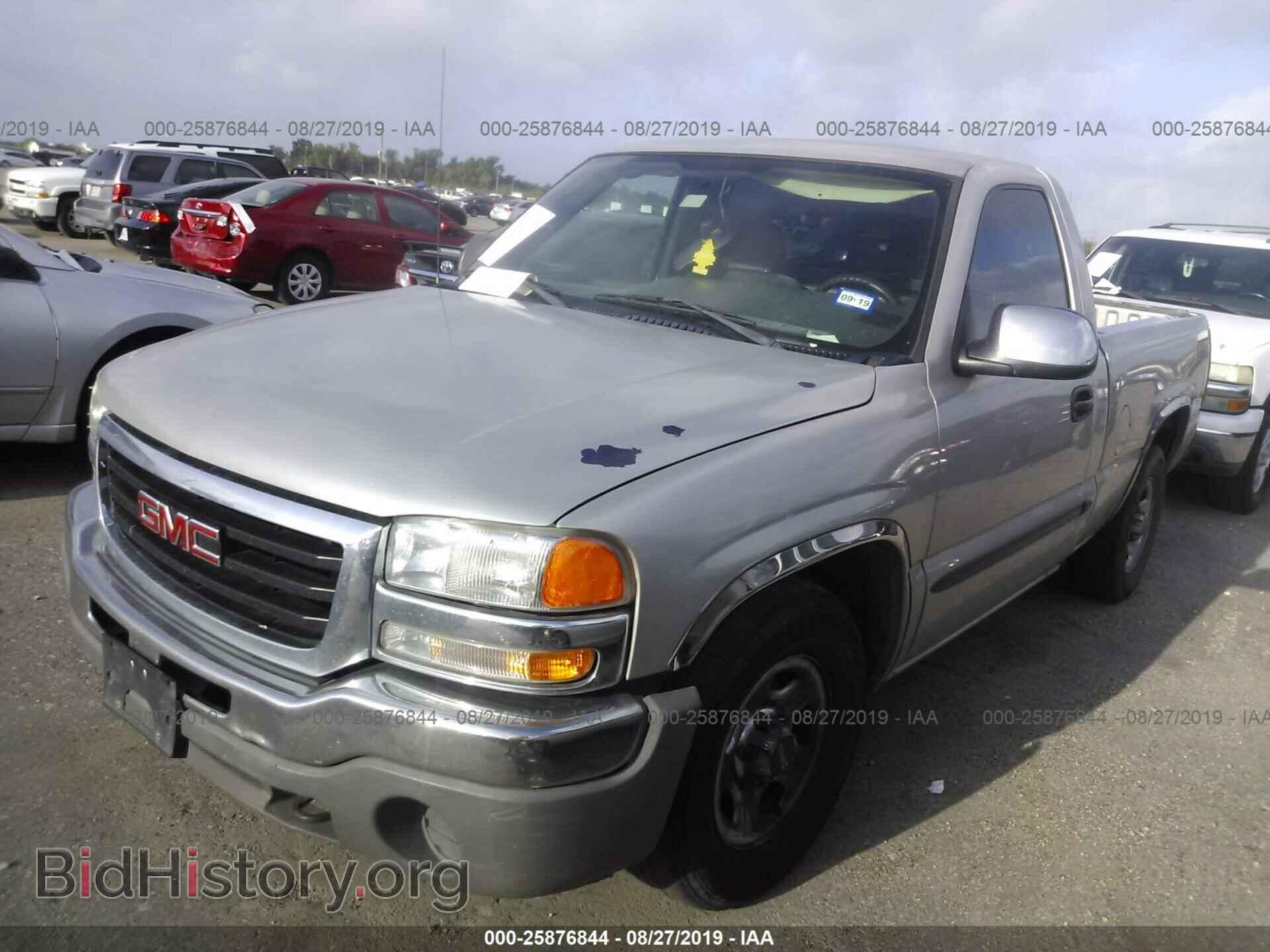 2004 GMC NEW SIERRA - VIN: 1GTEC14X04Z228351 - Фото 2