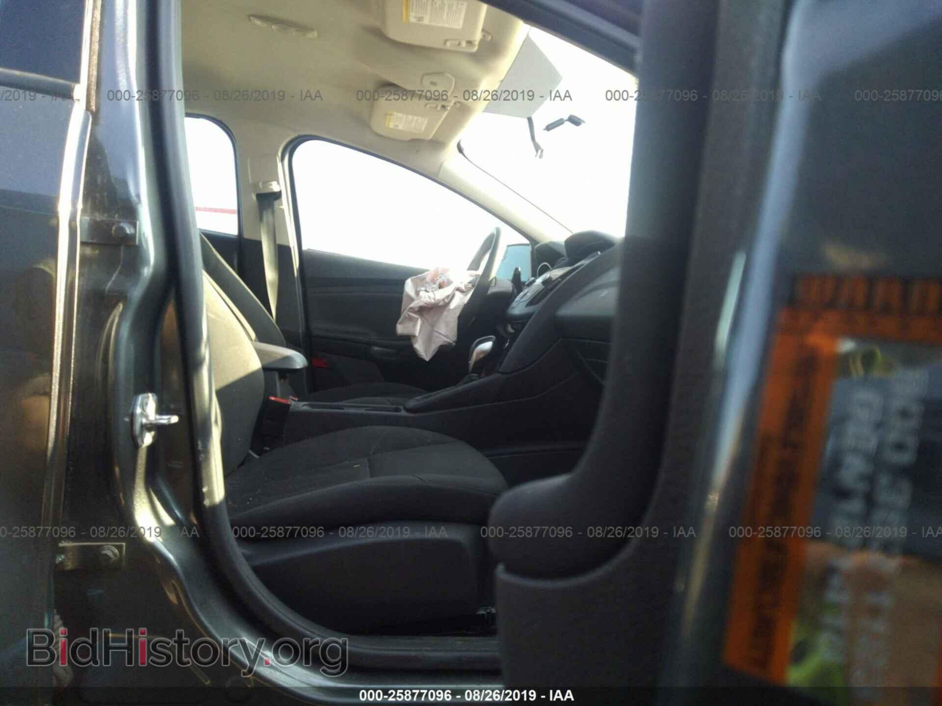 2016 FORD FOCUS - VIN: 1FADP3F2XGL351102 - Фото 5