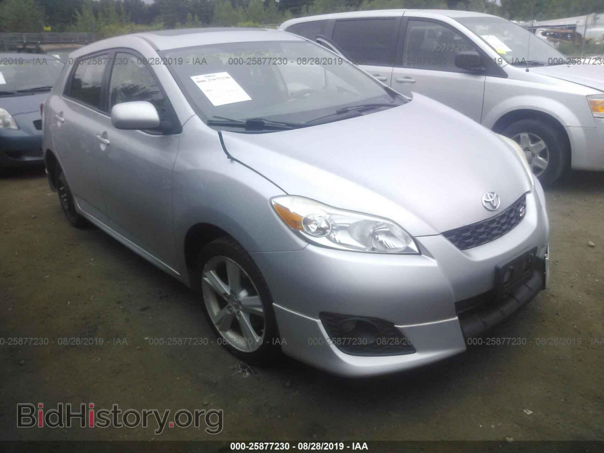 Photo 2T1LE4EE4AC014811 - TOYOTA COROLLA MATRIX 2010