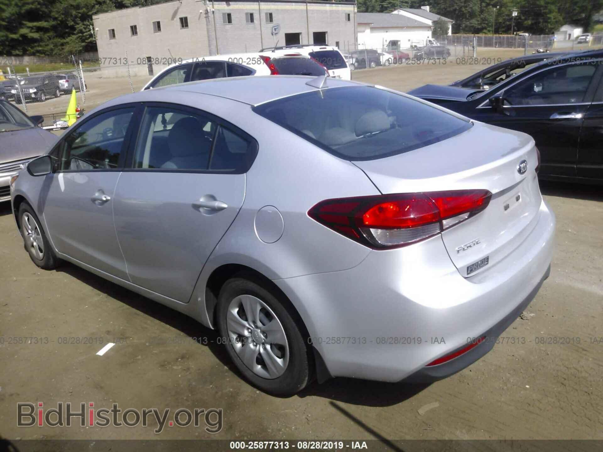 2017 KIA FORTE - VIN: 3KPFK4A71HE161743 - Фото 3