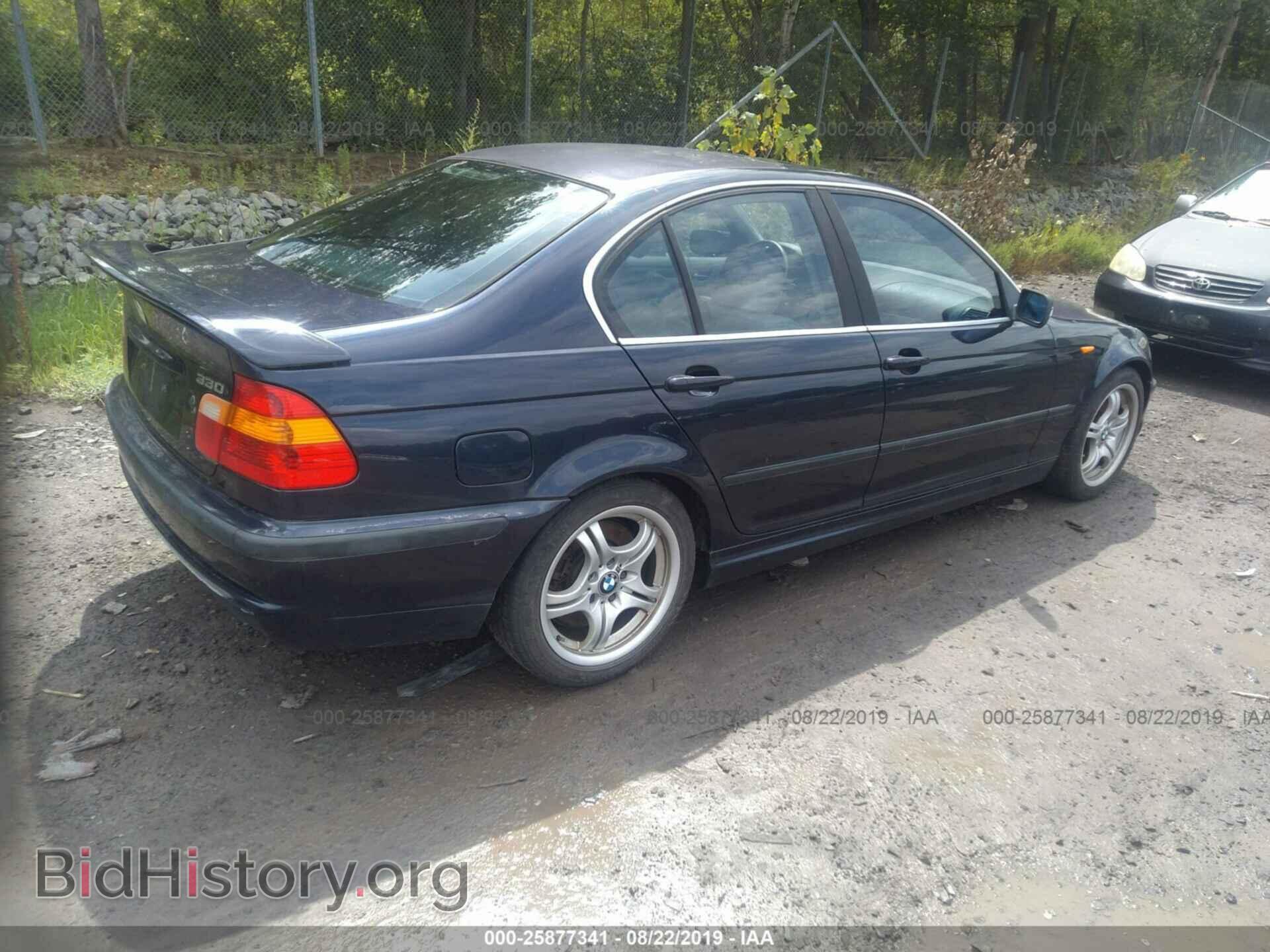2003 BMW 330 - VIN: WBAEV53473KM02591 - Photo 4