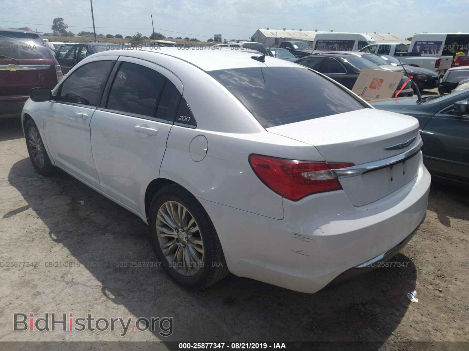 2012 CHRYSLER 200 - VIN: 1C3CCBAB6CN149430 - Photo 3