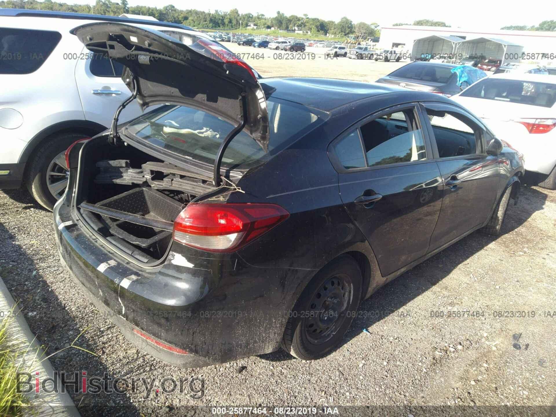 2017 KIA FORTE - VIN: 3KPFK4A71HE083125 - Photo 4