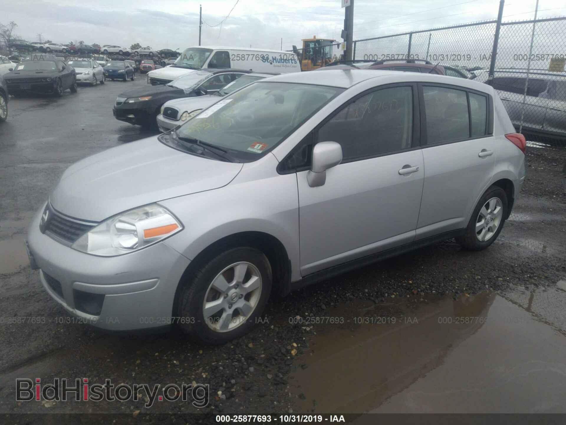 2009 NISSAN VERSA - VIN: 3N1BC13E89L406575 - Фото 2