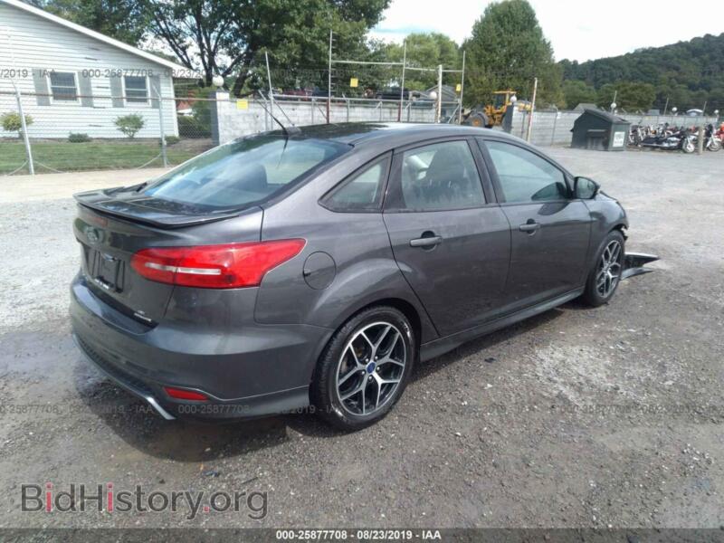 2016 Ford FOCUS (VIN 1FADP3F21GL305223) — фото 4 из 10
