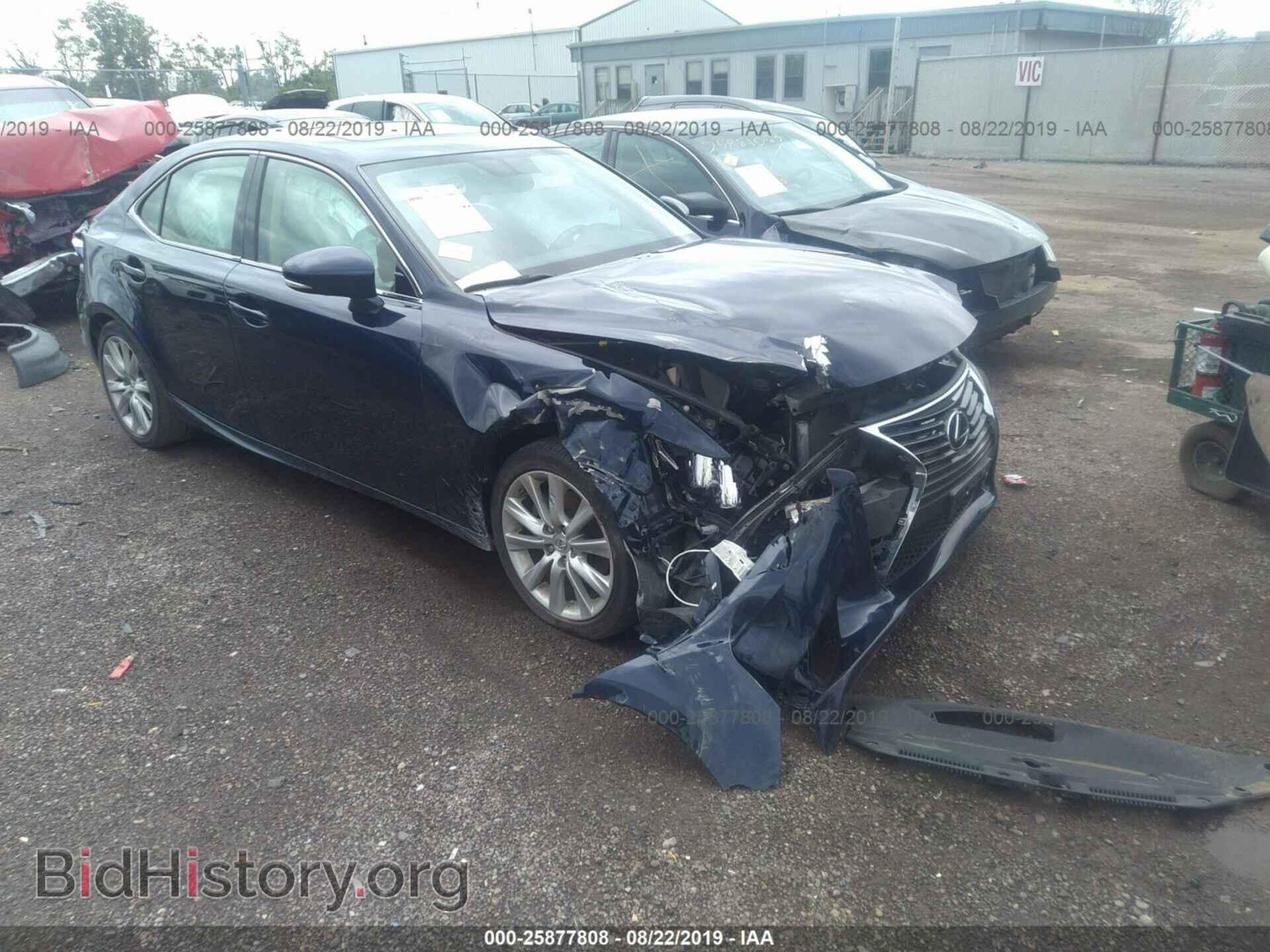 Фотография JTHCF1D23F5016118 - LEXUS IS 2015