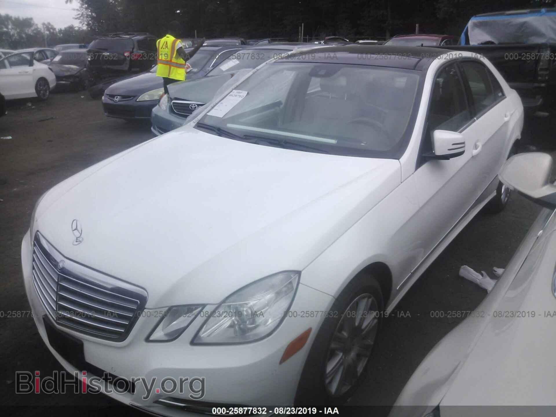 2013 MERCEDES-BENZ E - VIN: WDDHF8JB3DA696827 - Фото 2