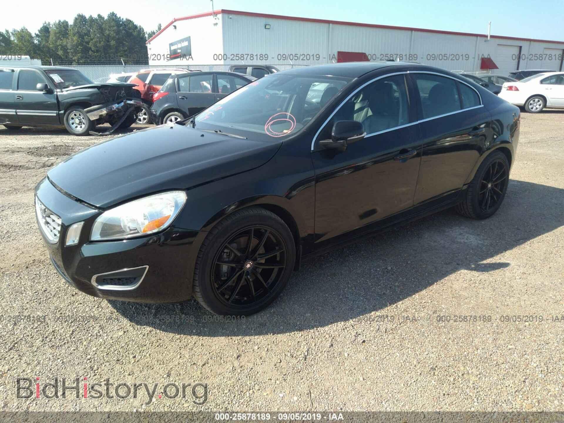 2012 Volvo S60 - VIN: YV1622FS0C2121171 - Фото 2