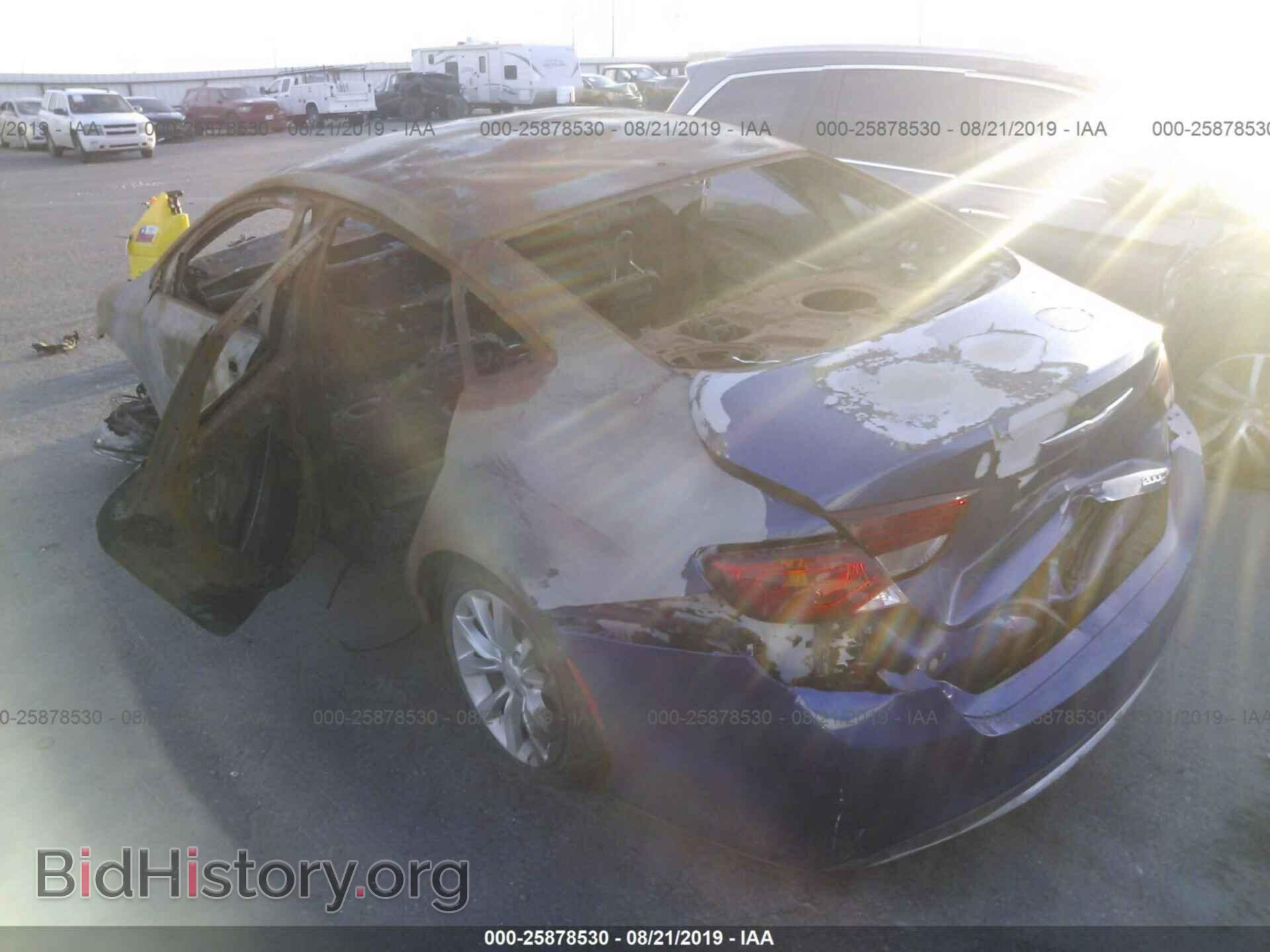 2015 CHRYSLER 200 - VIN: 1C3CCCCB3FN520549 - Photo 3