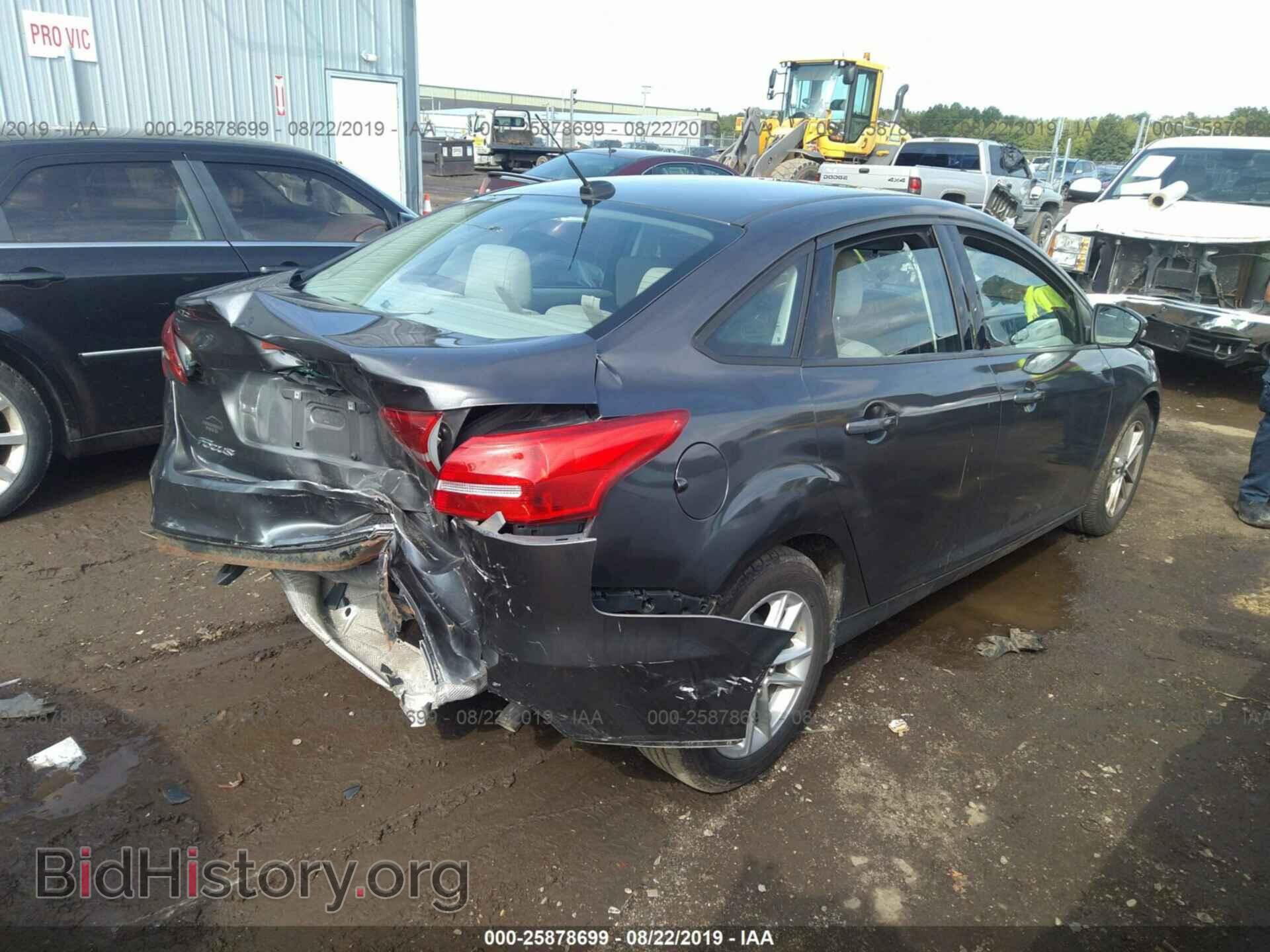 2016 FORD FOCUS - VIN: 1FADP3F22GL251477 - Photo 4
