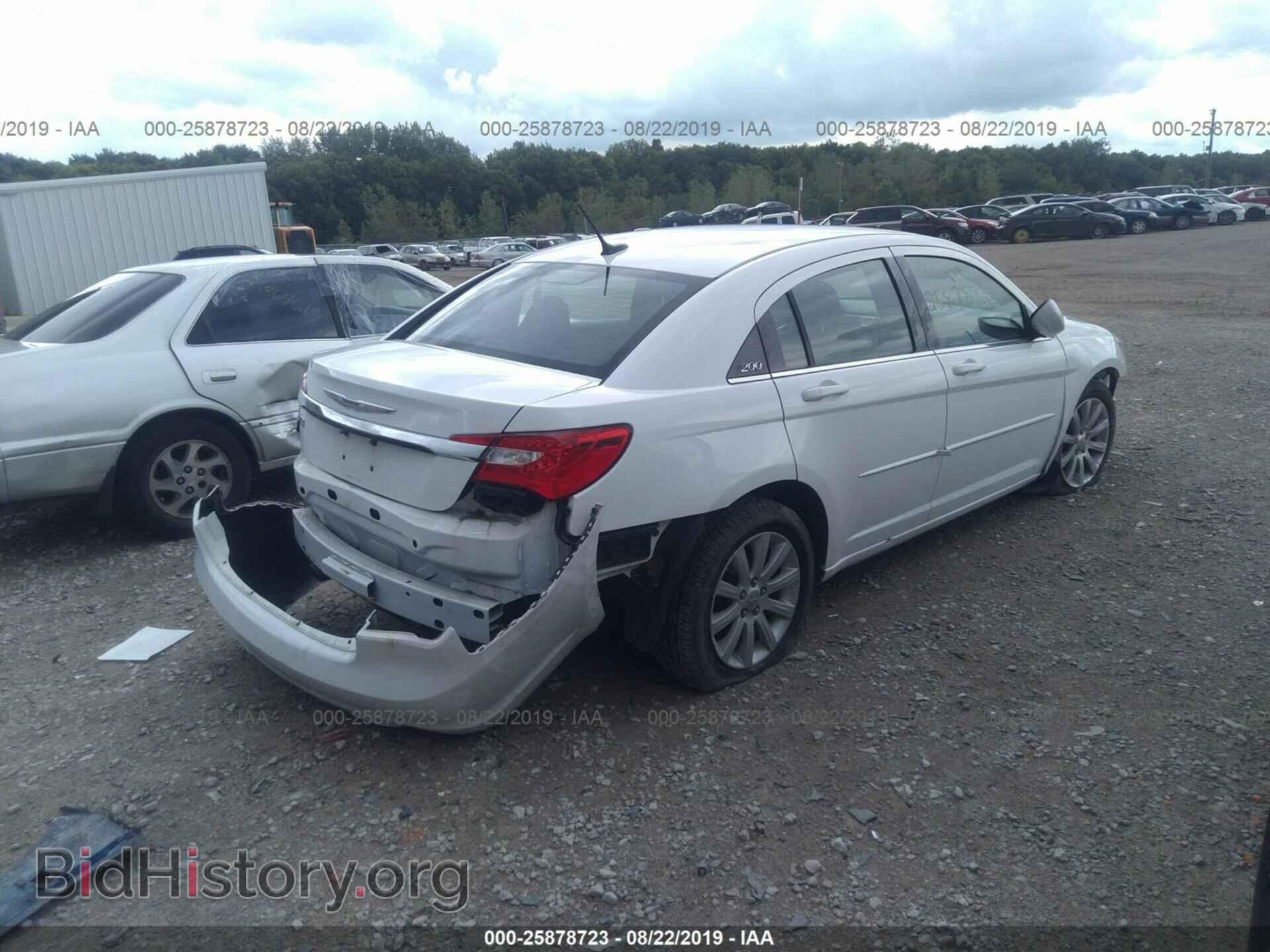 2012 CHRYSLER 200 - VIN: 1C3CCBBG6CN130743 - Фото 4