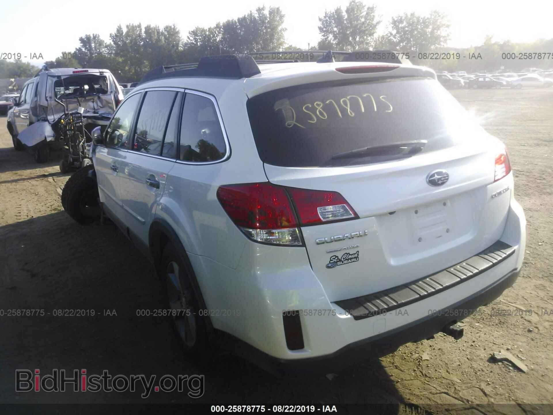 2014 SUBARU OUTBACK - VIN: 4S4BRCPC0E3264353 - Фото 3