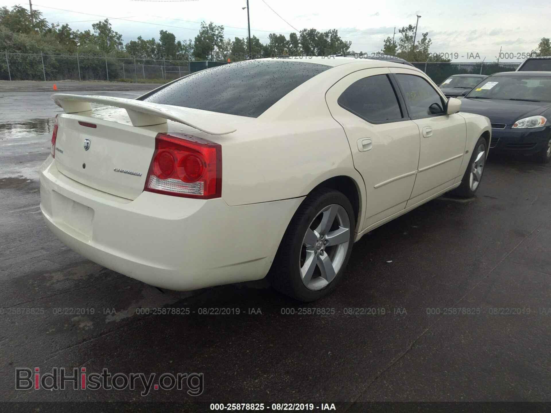 2010 DODGE CHARGER - VIN: 2B3CA9CV1AH304801 - Фото 4
