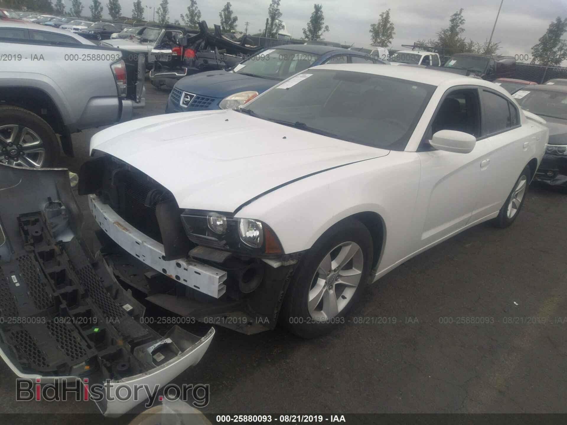2012 DODGE CHARGER - VIN: 2C3CDXBGXCH297576 - Фото 2