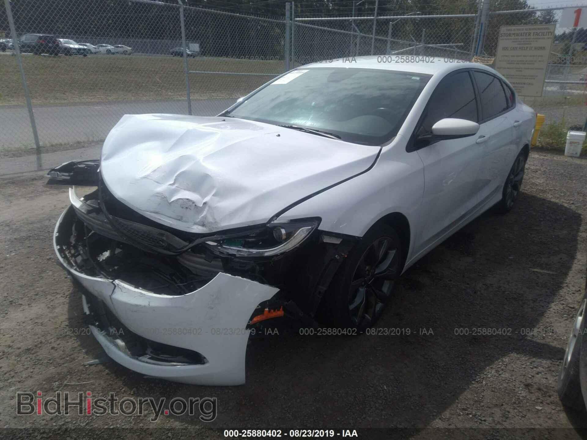 2015 CHRYSLER 200 - VIN: 1C3CCCBBXFN566574 - Photo 2