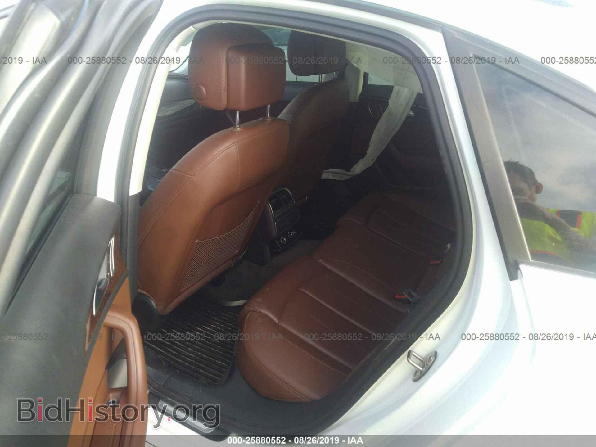 2012 AUDI A6 - VIN: WAUDFAFC3CN077425 - Фото 8