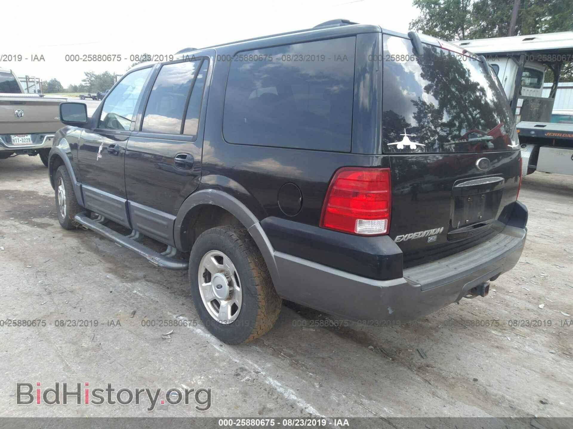 2004 FORD EXPEDITION - VIN: 1FMPU15LX4LA20669 - Фото 3