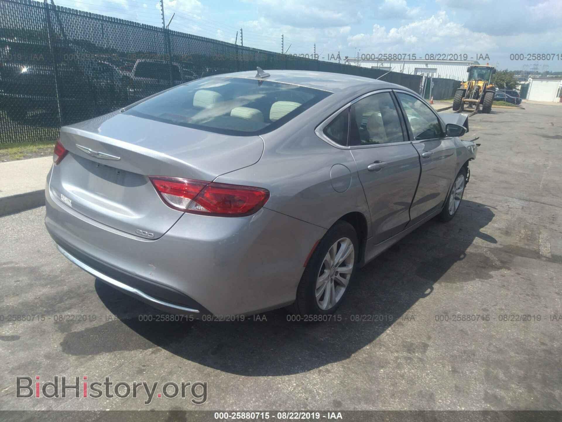 2016 CHRYSLER 200 - VIN: 1C3CCCAB0GN192009 - Photo 4