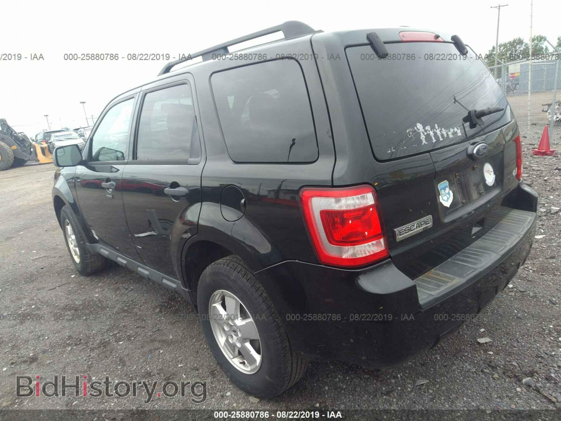 2011 FORD ESCAPE - VIN: 1FMCU9D72BKA42671 - Photo 3