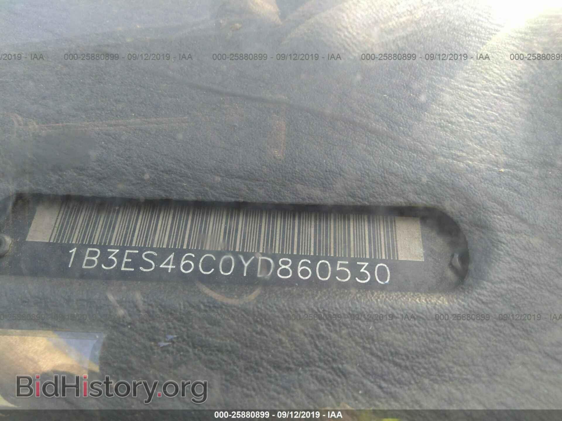 2000 DODGE NEON - VIN: 1B3ES46C0YD860530 - Фото 9