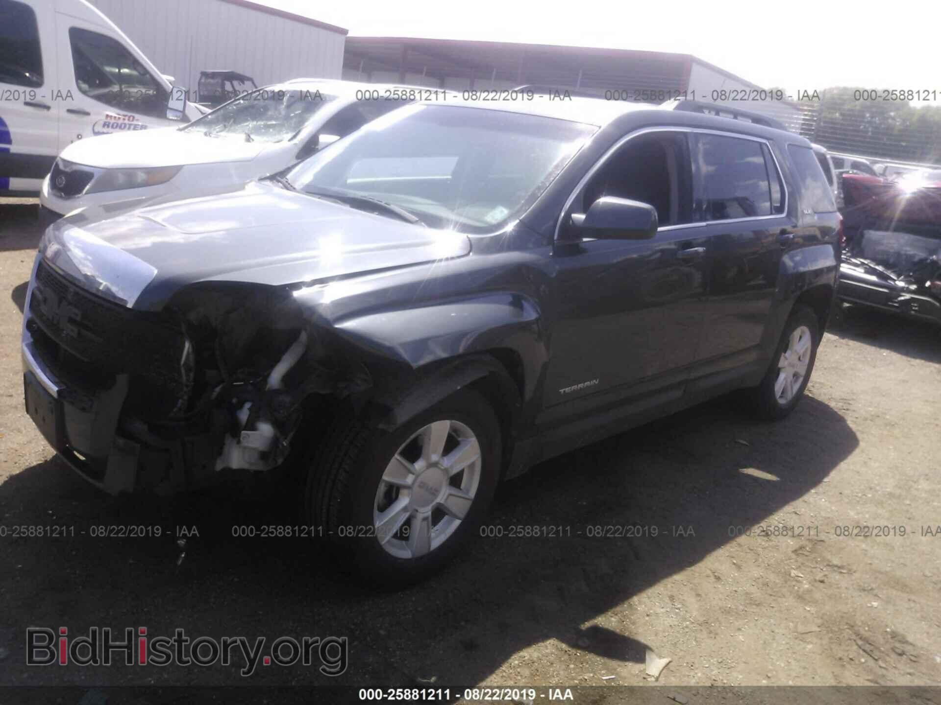 2011 GMC TERRAIN - VIN: 2CTFLTEC4B6420882 - Photo 2