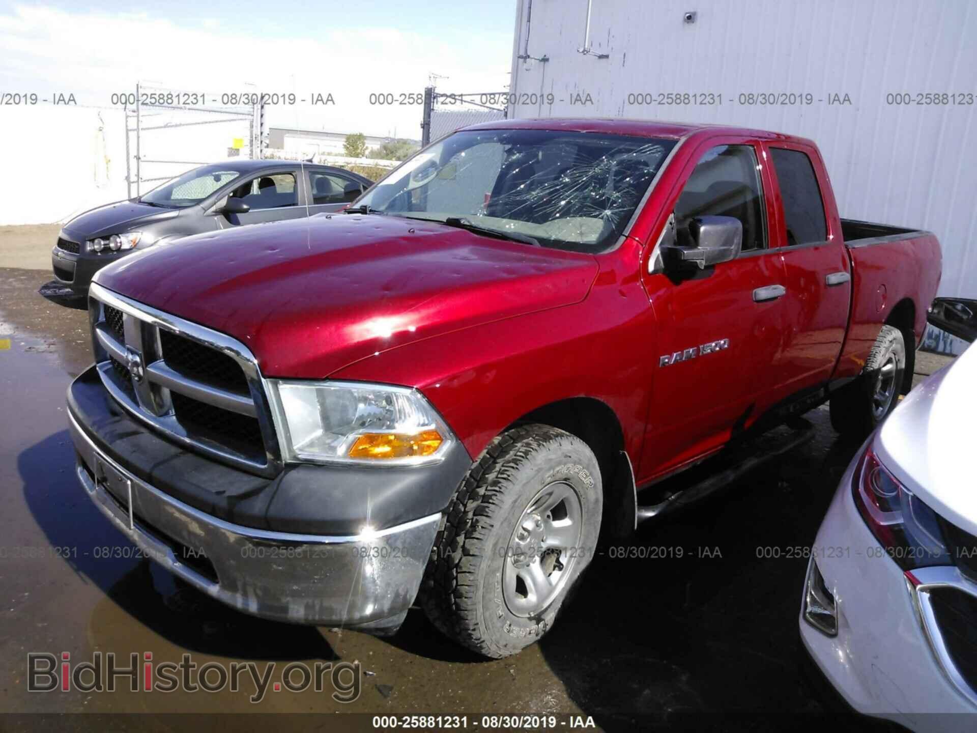 2011 DODGE RAM 1500 - VIN: 1D7RV1GP6BS631303 - Фото 2