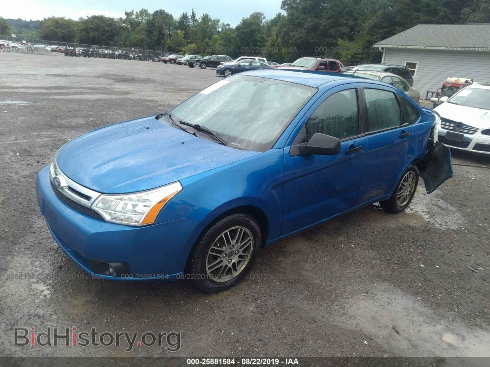 2011 FORD FOCUS - VIN: 1FAHP3FN5BW161999 - Фото 2