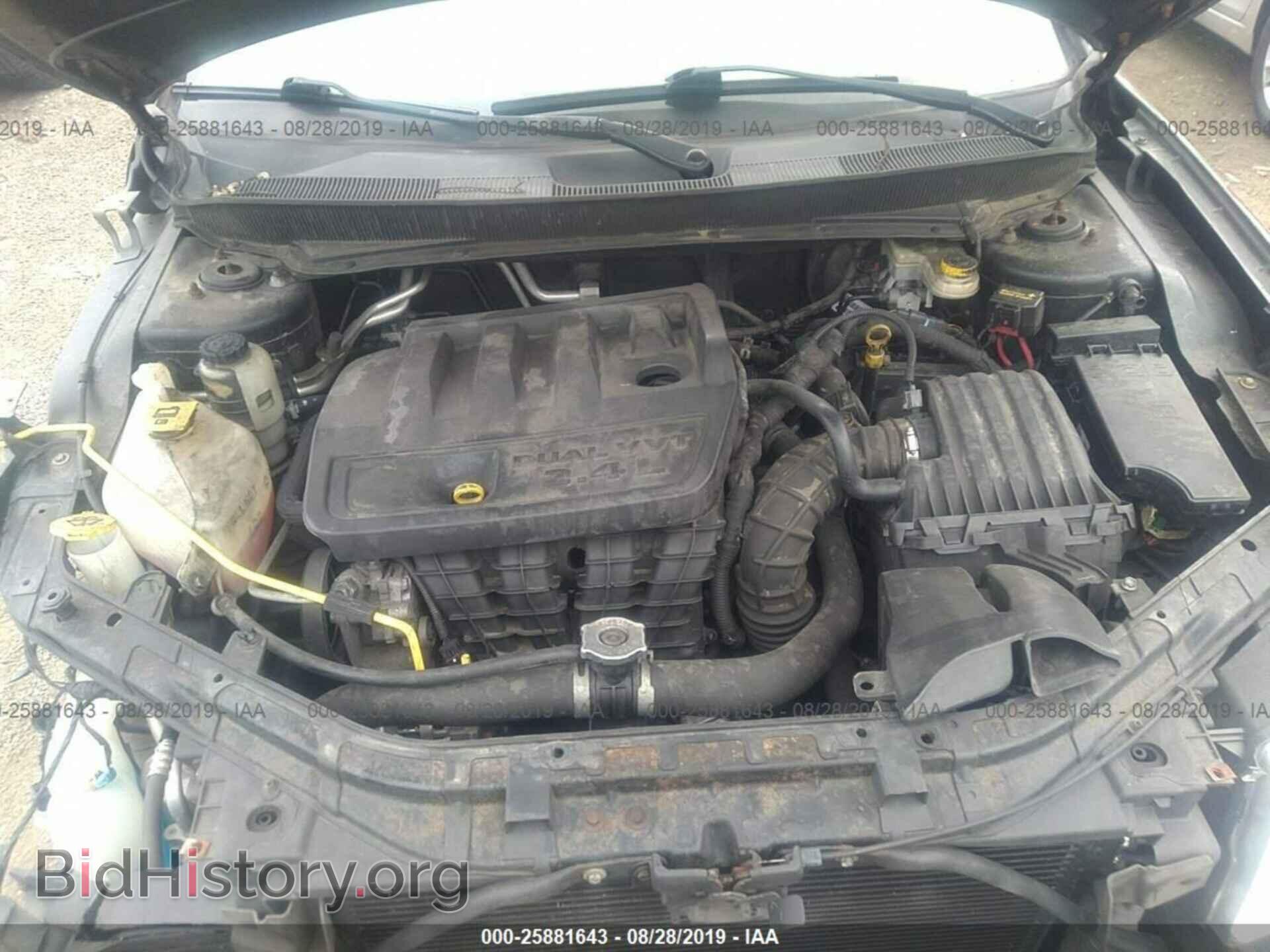 2010 CHRYSLER SEBRING - VIN: 1C3CC4FB2AN191031 - Фото 10
