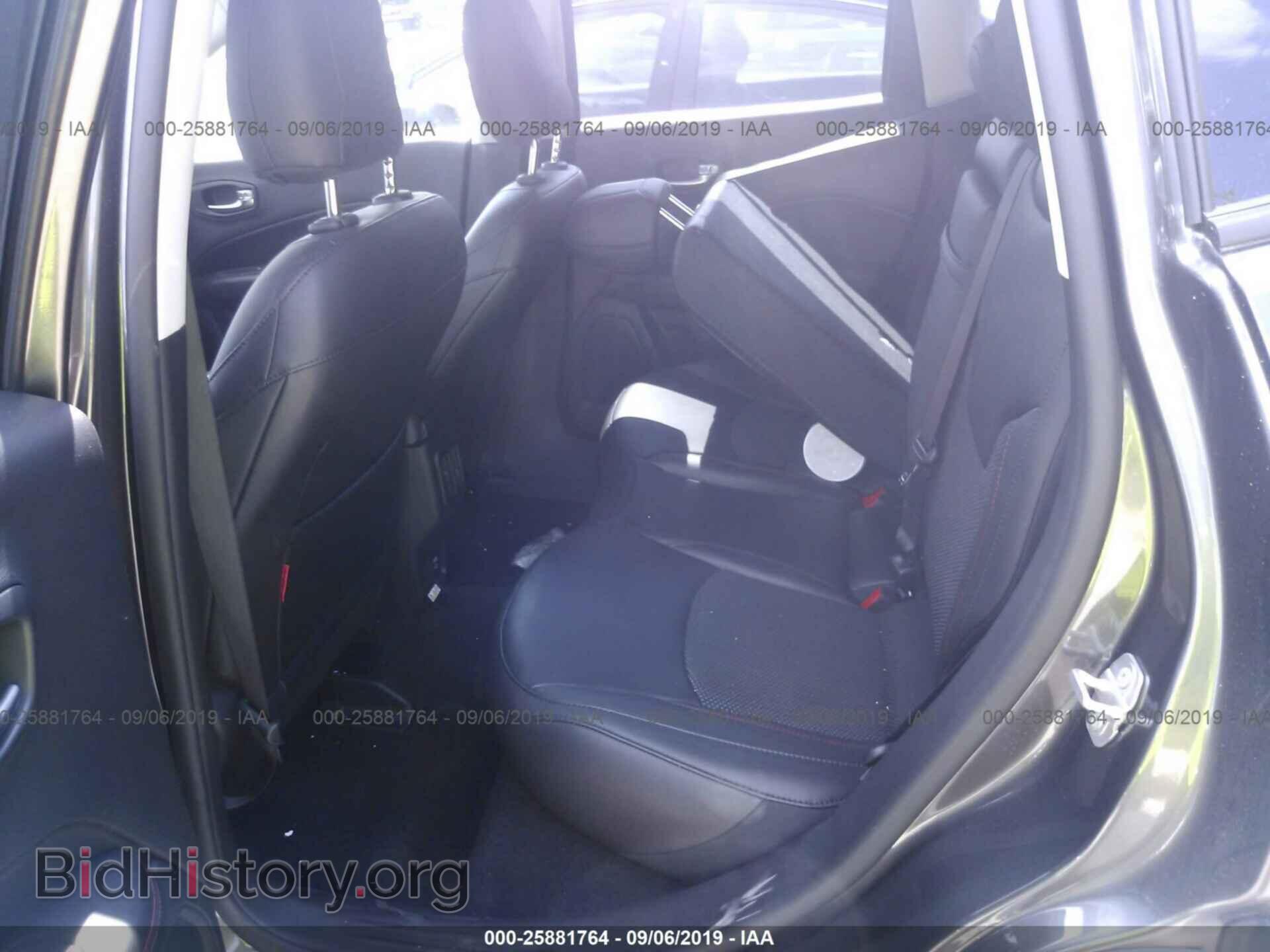 2019 JEEP COMPASS - VIN: 3C4NJDDB3KT800058 - Фото 8