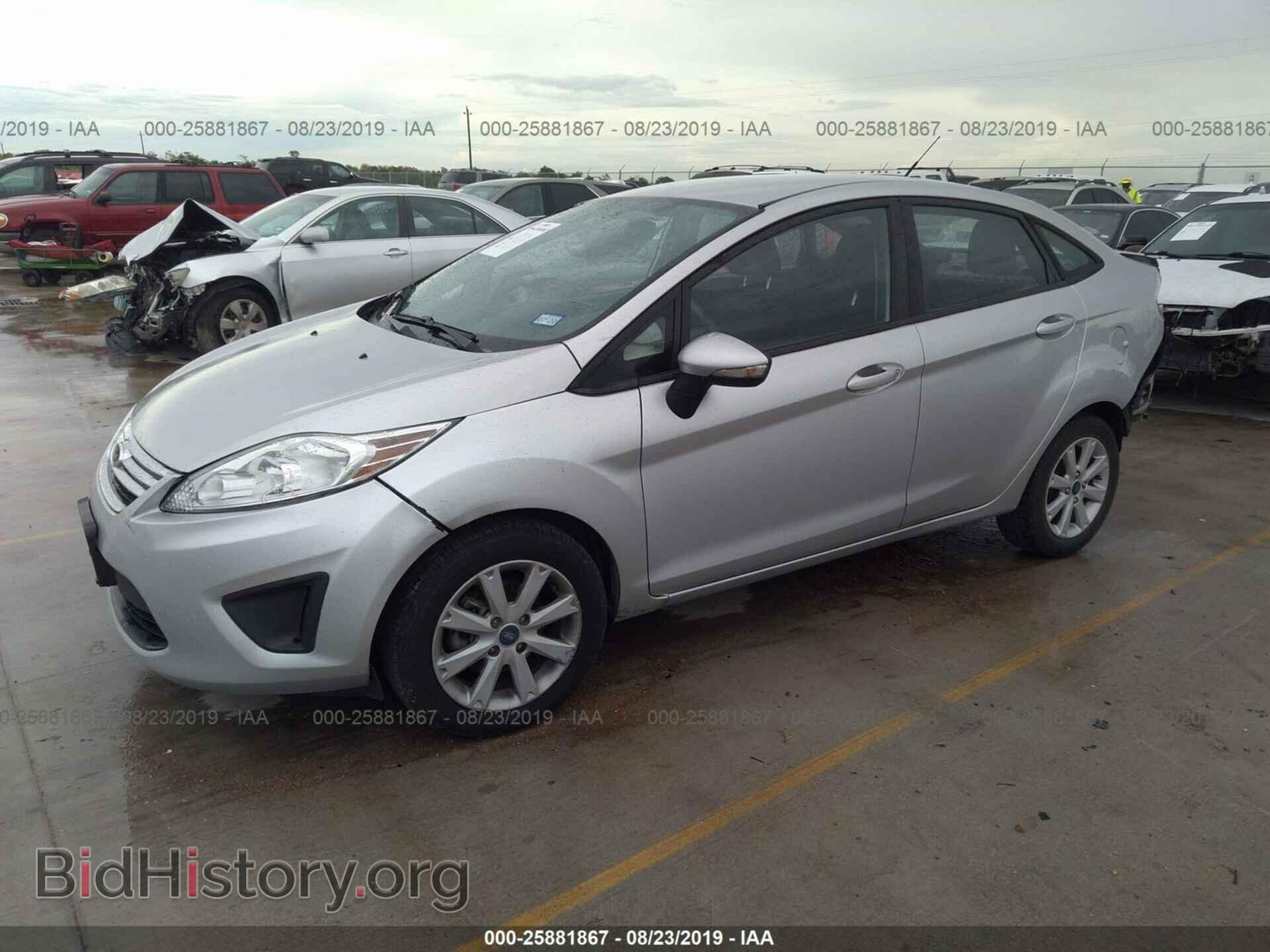 2013 FORD FIESTA - VIN: 3FADP4BJ4DM200088 - Фото 2