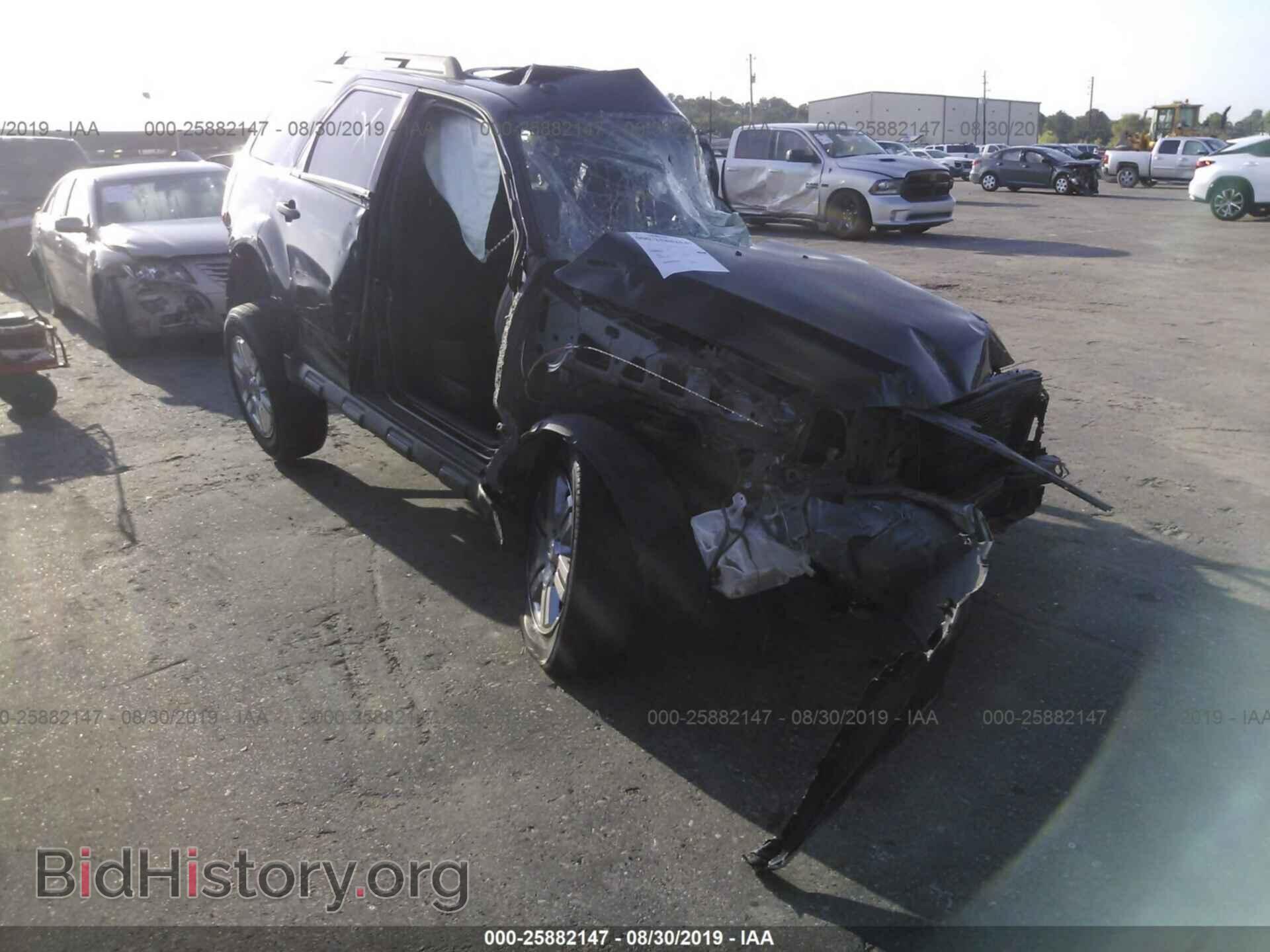 Фотография 1FMCU0DG5BKB59771 - FORD ESCAPE 2011