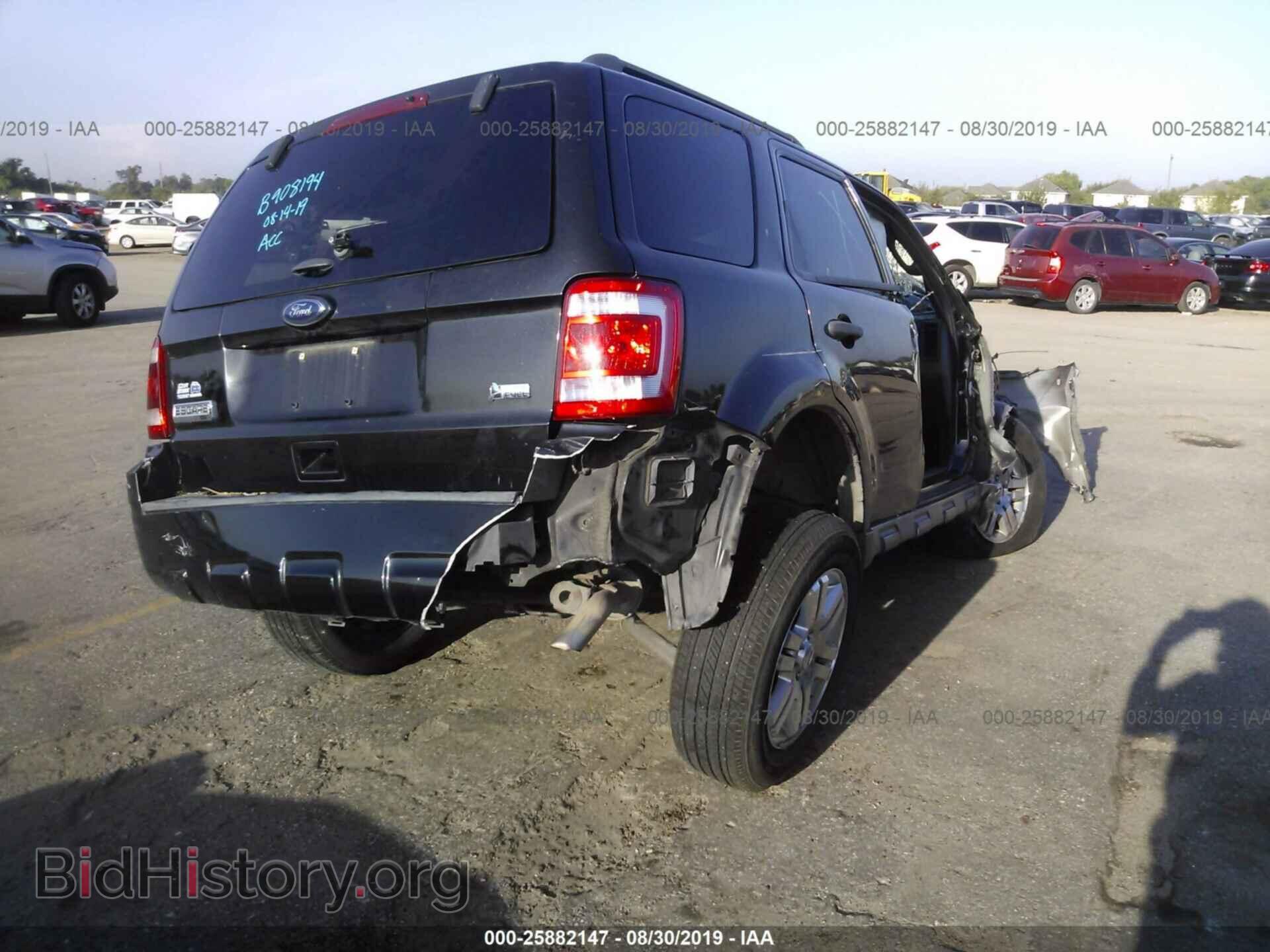 2011 FORD ESCAPE - VIN: 1FMCU0DG5BKB59771 - Фото 4