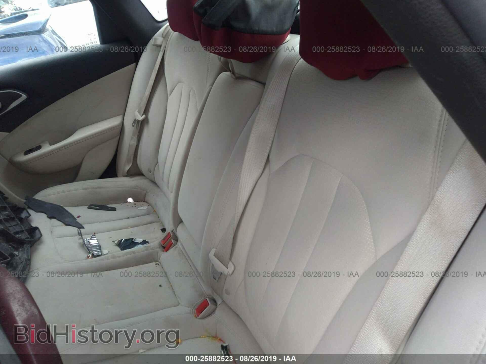 2015 CHRYSLER 200 - VIN: 1C3CCCAB3FN577045 - Photo 8