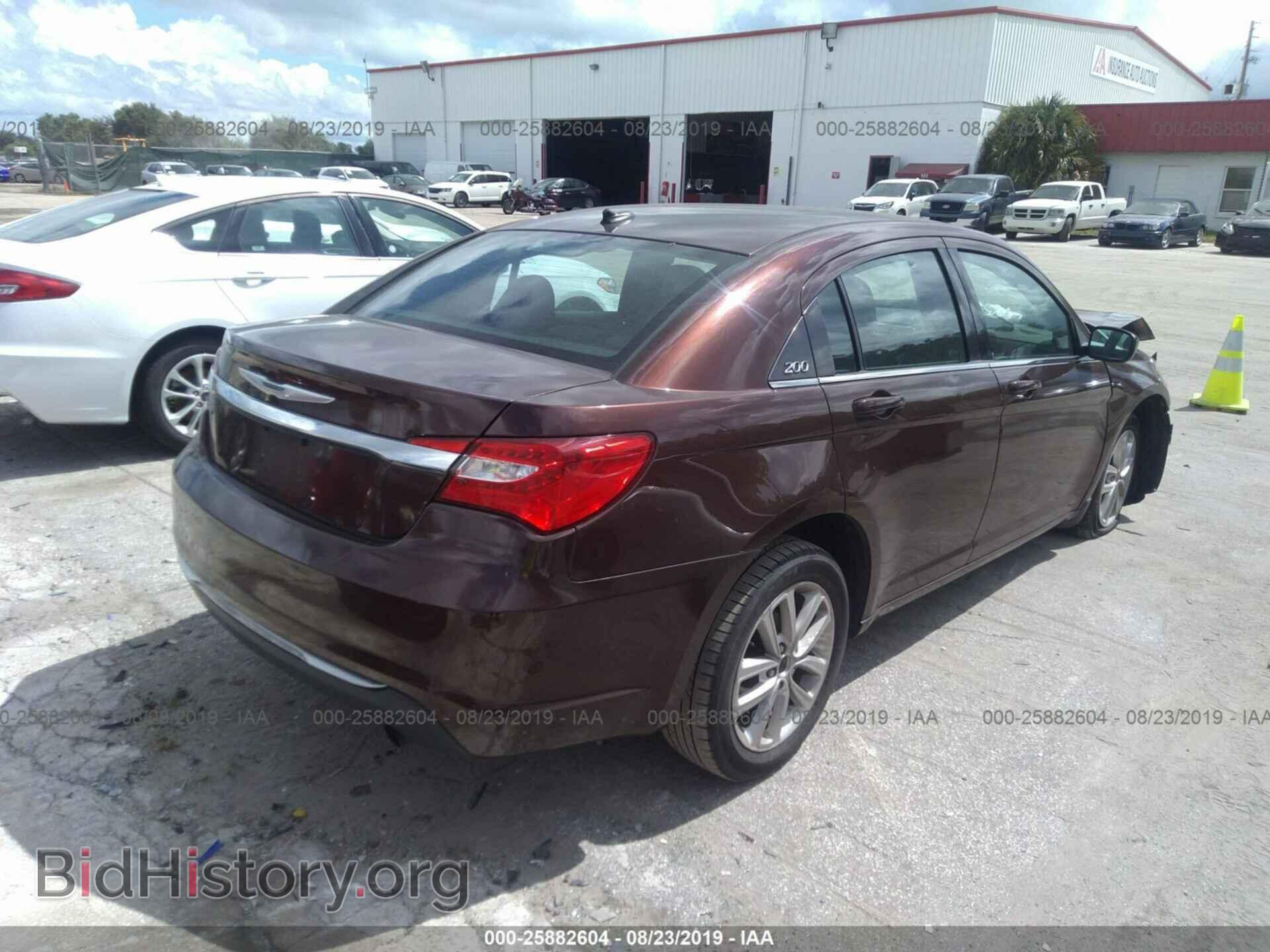 2013 CHRYSLER 200 - VIN: 1C3CCBBBXDN672952 - Фото 4