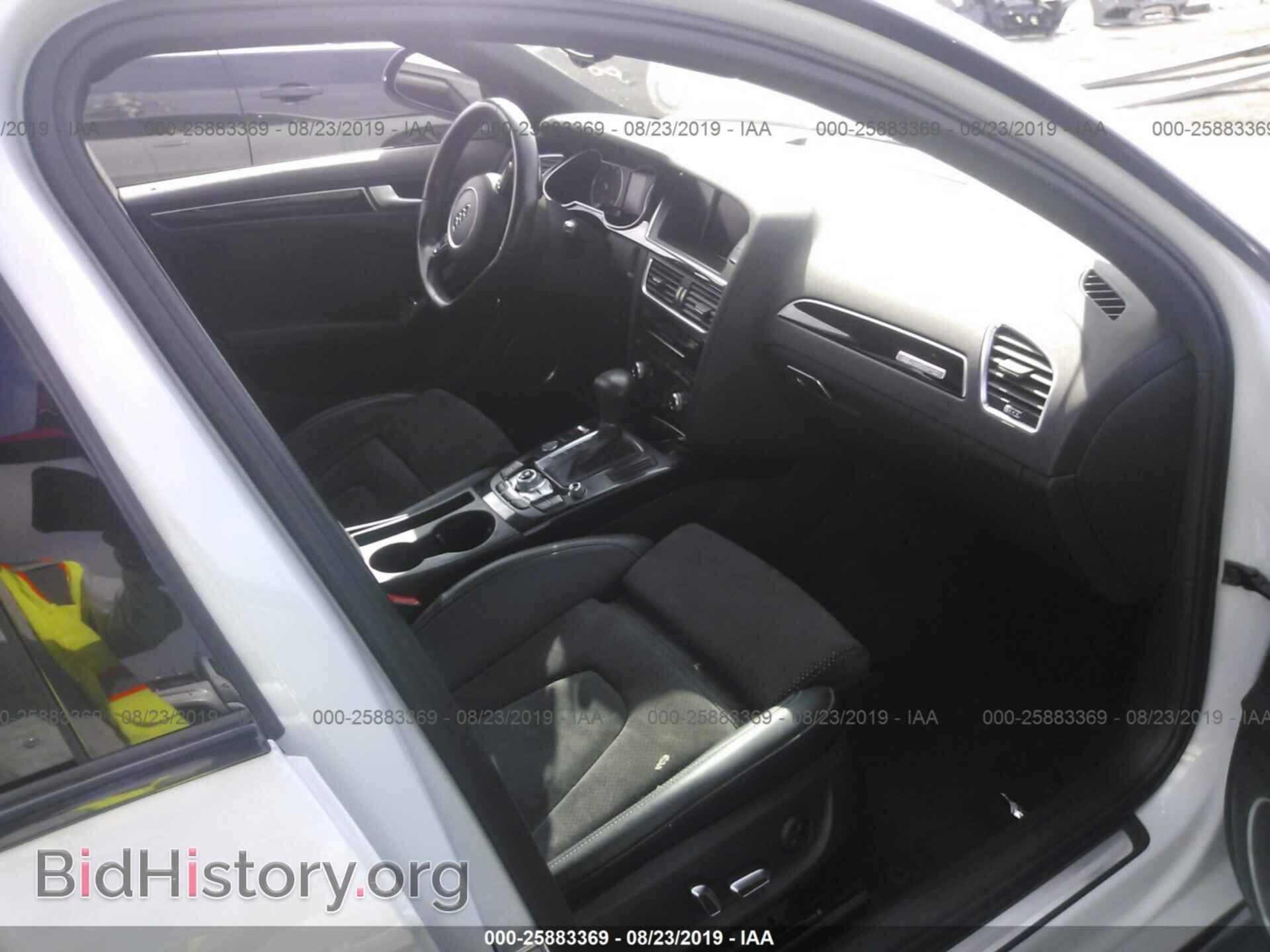 2016 AUDI A4 - VIN: WAUFFAFL2GN002357 - Фото 5