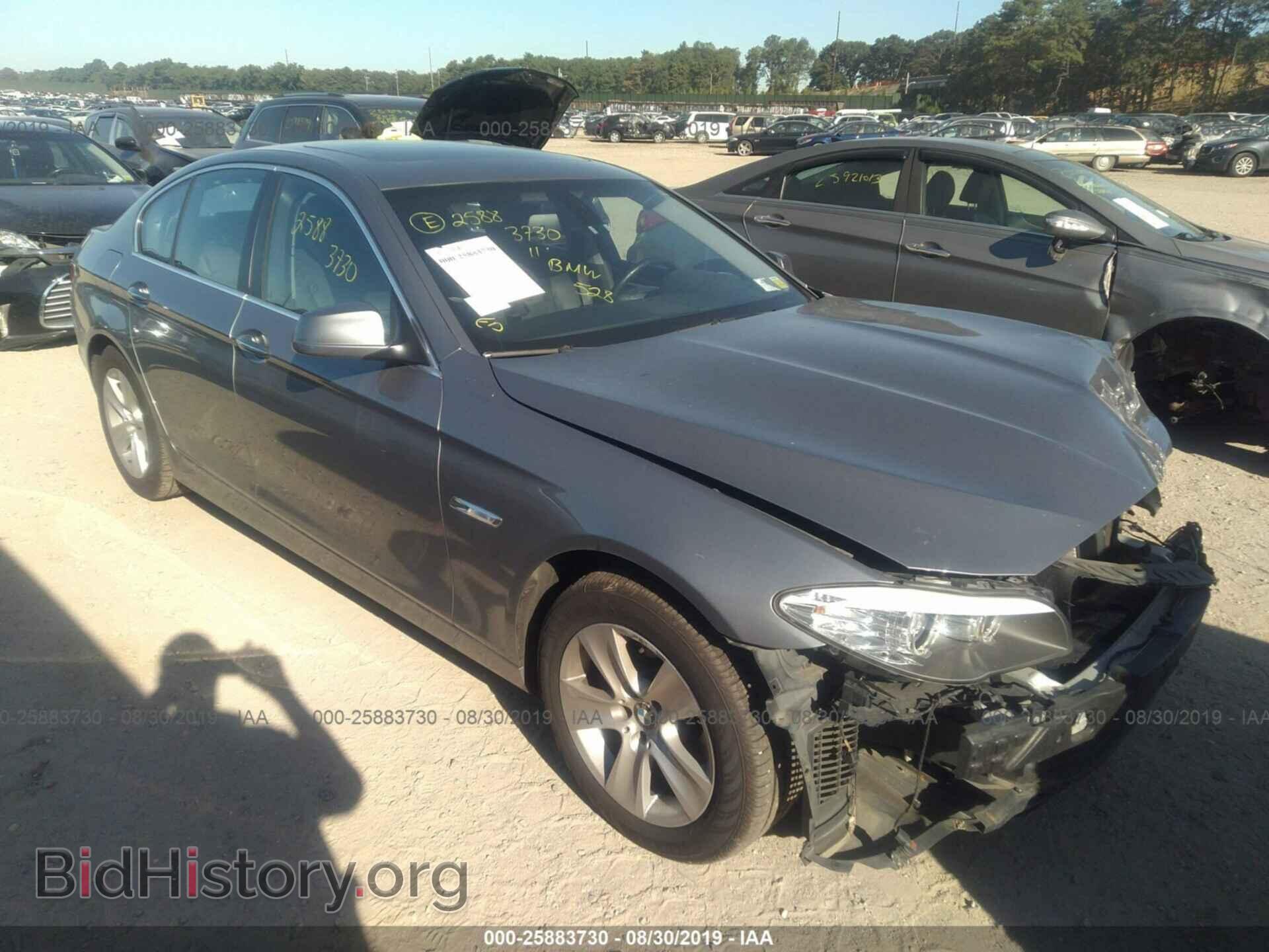 Photo WBAFR1C57BC738339 - BMW 528 2011