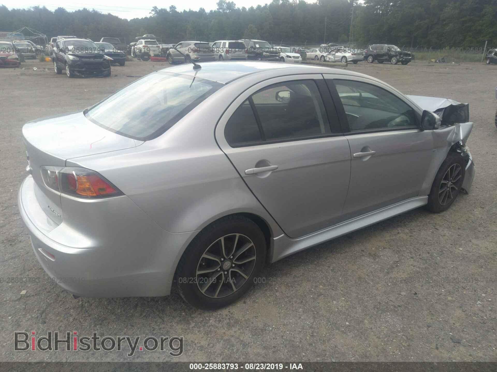 2017 MITSUBISHI LANCER - VIN: JA32U2FUXHU007690 - Фото 4