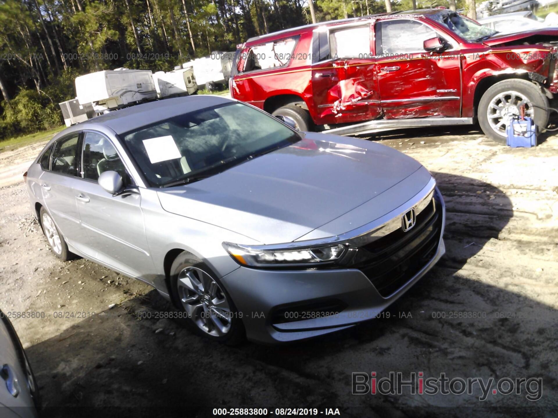 Photo 1HGCV1F12JA257078 - HONDA ACCORD 2018