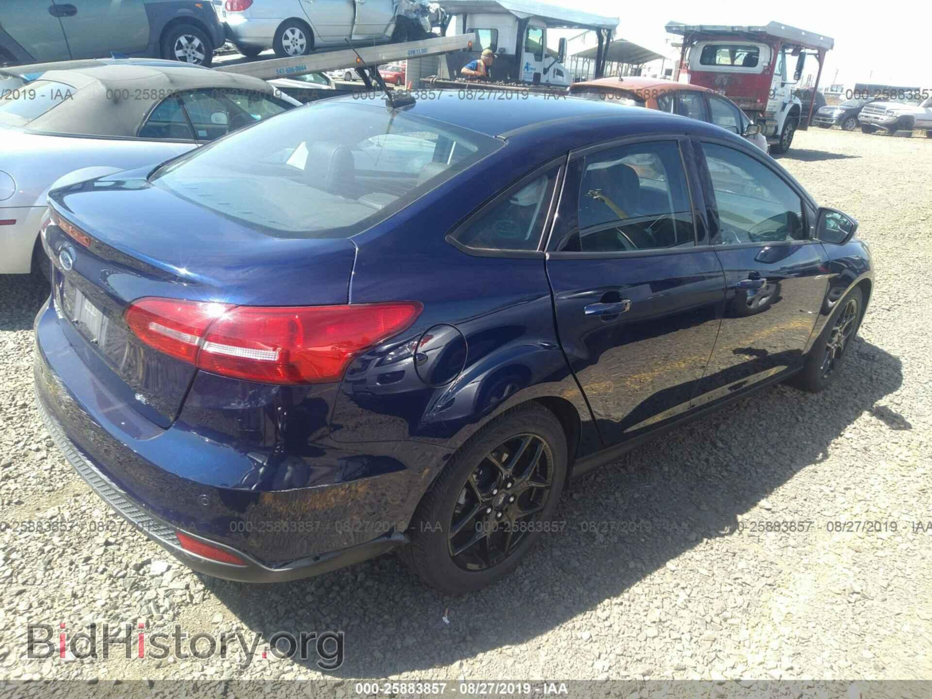 2016 FORD FOCUS - VIN: 1FADP3F23GL337400 - Photo 4