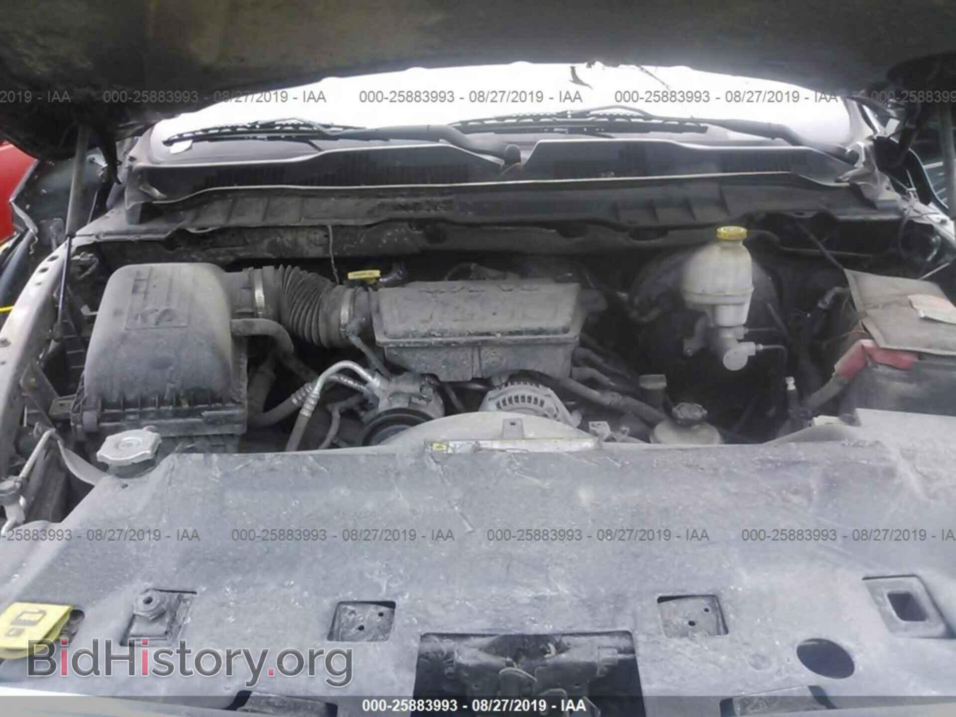 2011 DODGE RAM 1500 - VIN: 1D7RV1GP7BS647123 - Фото 10