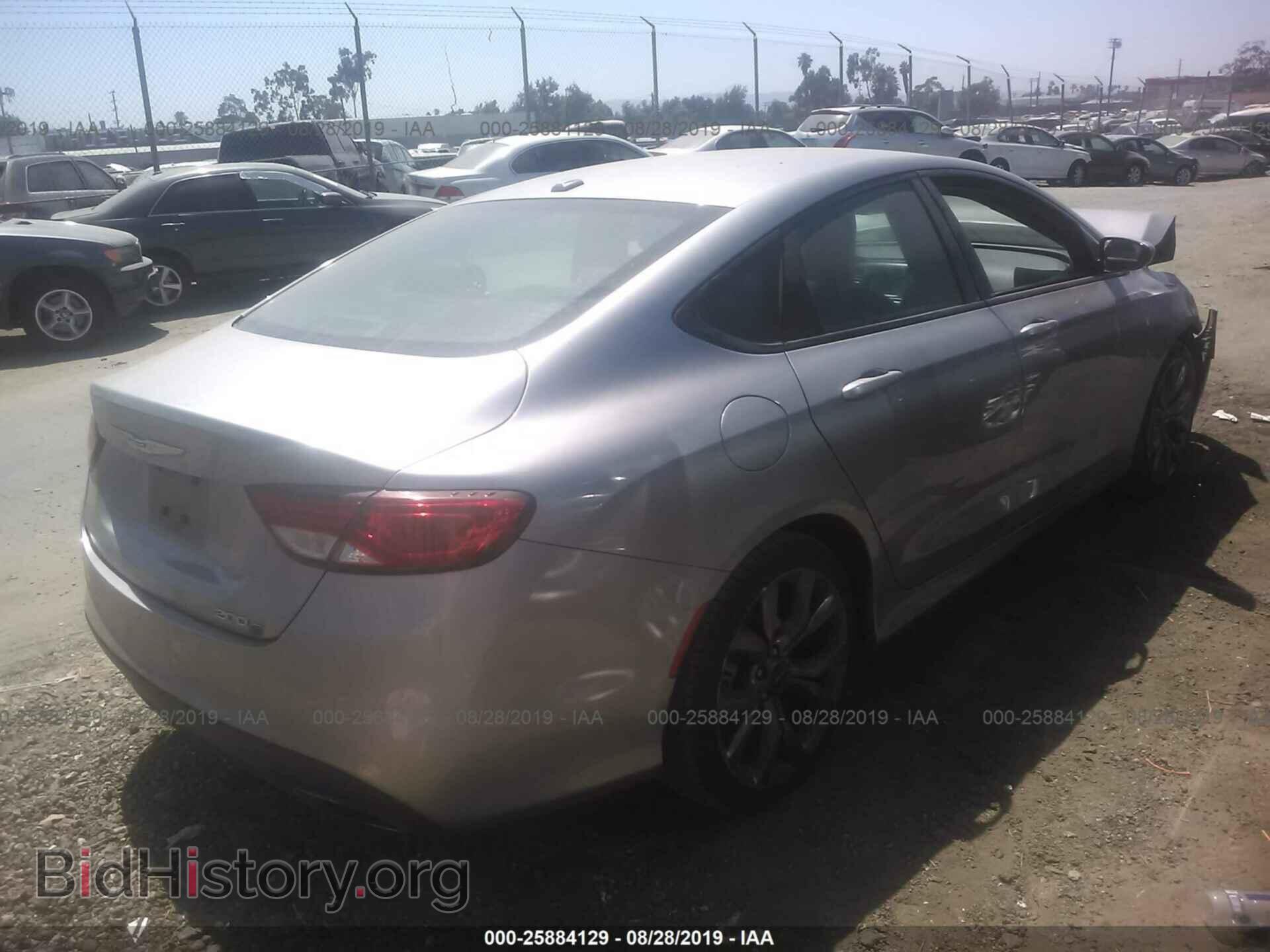 2015 CHRYSLER 200 - VIN: 1C3CCCBG4FN689704 - Photo 4