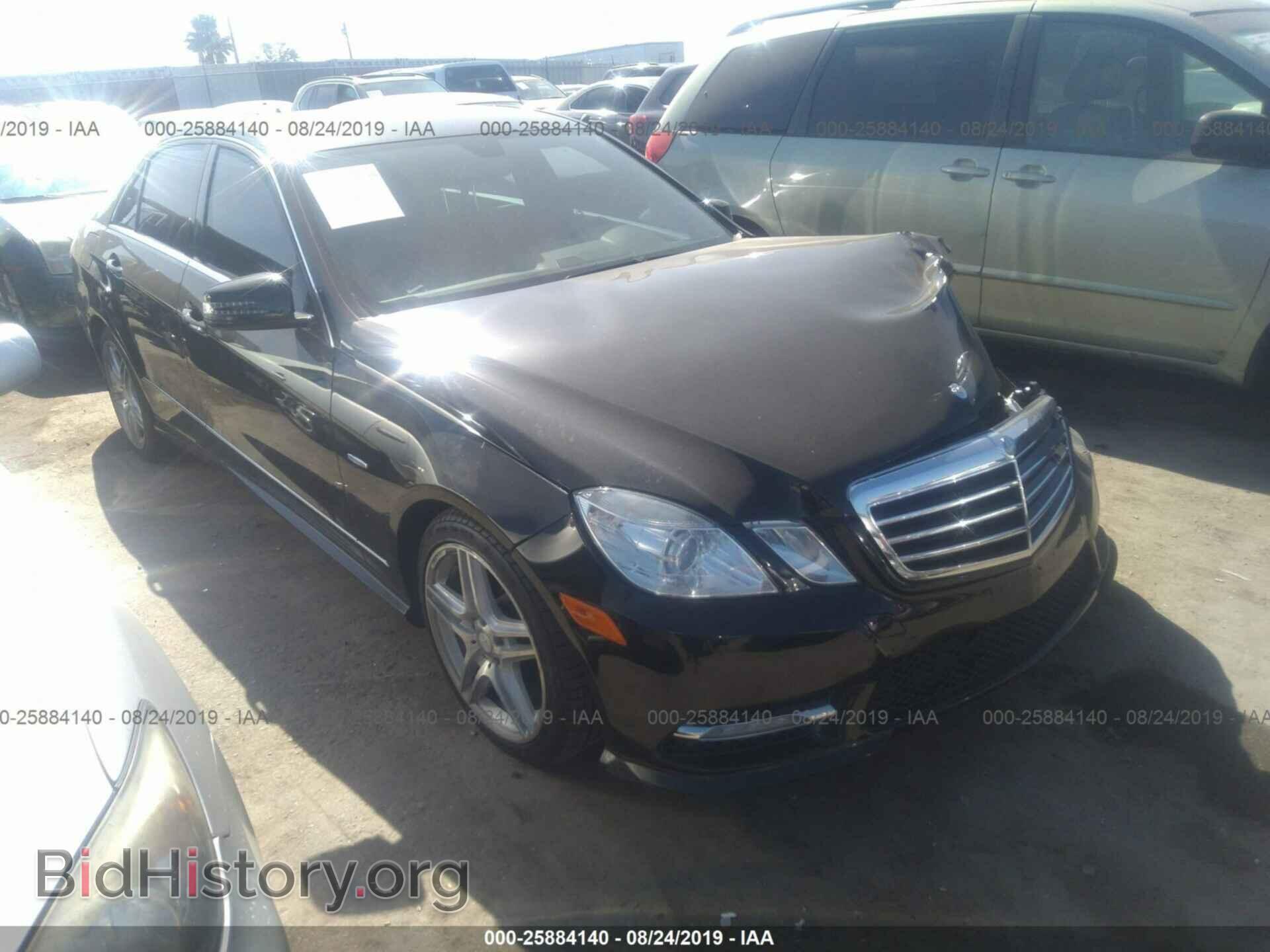 Photo WDDHF5KB6CA602788 - MERCEDES-BENZ E 2012