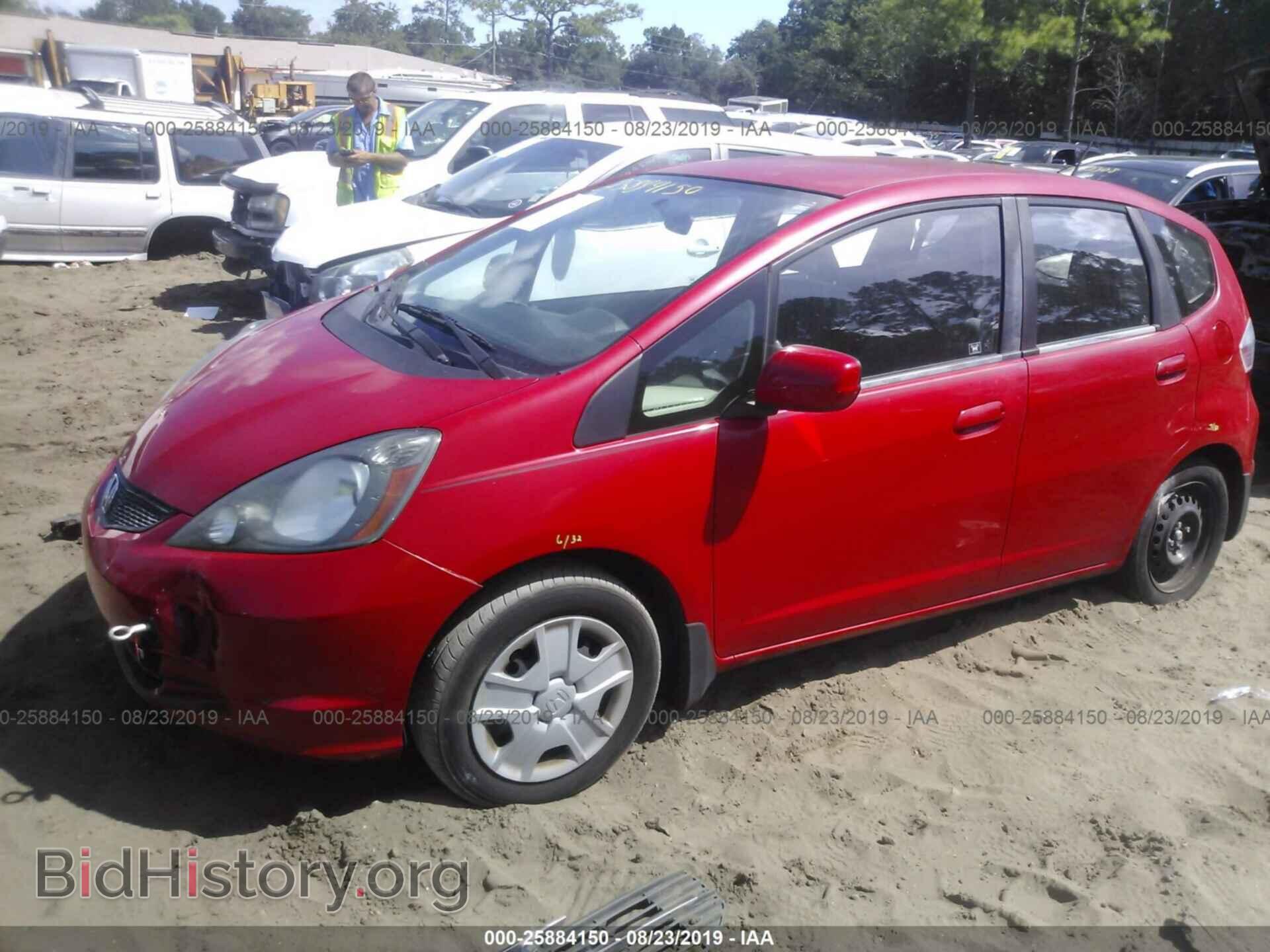 2013 HONDA FIT - VIN: JHMGE8H31DC059879 - Фото 2